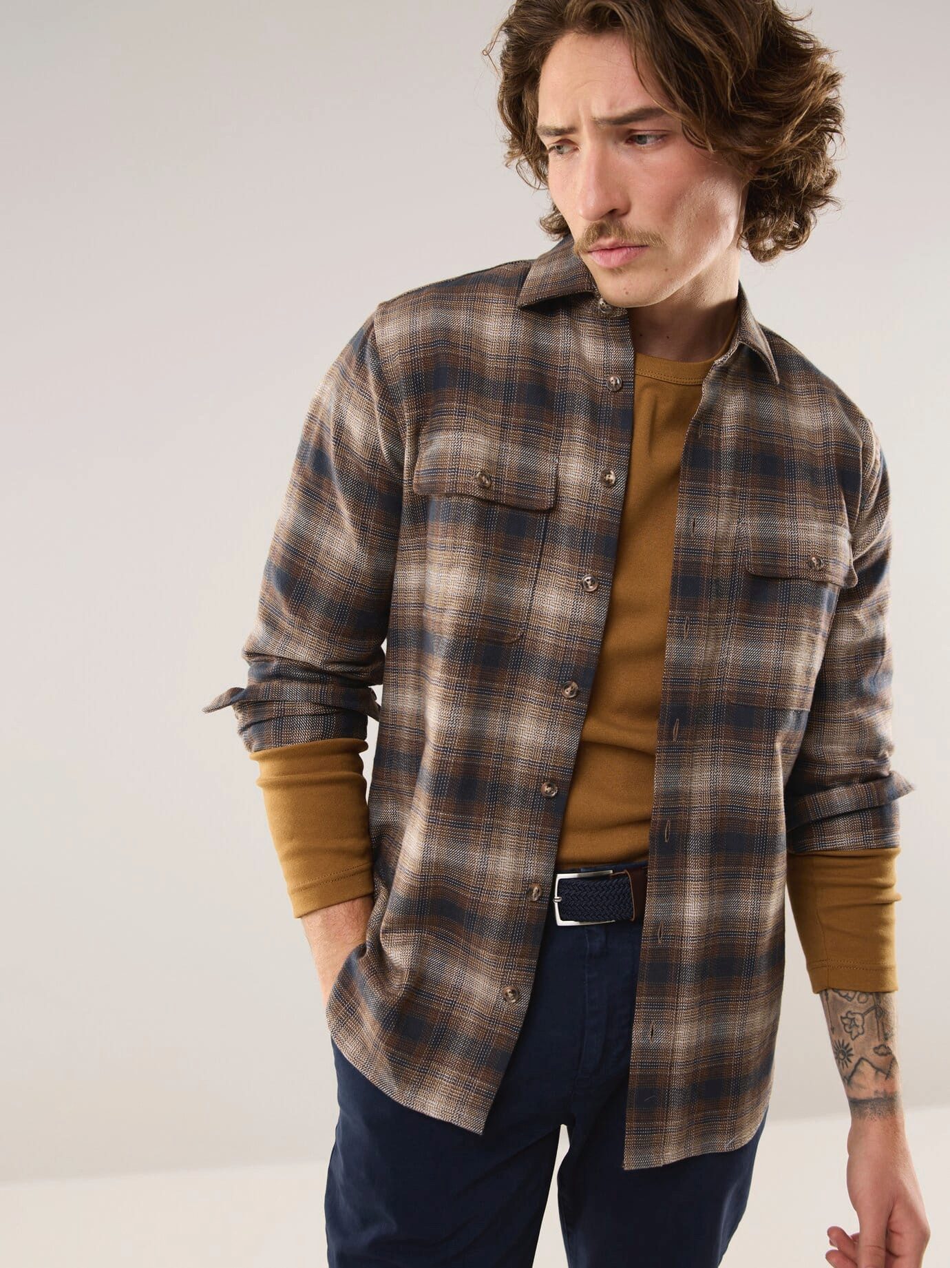 Walbusch Langarmhemd Herren Flanell-Overshirt Regular fit Kentkragen Langarm, modern, pflegeleicht, atmungsaktiv, wärmend