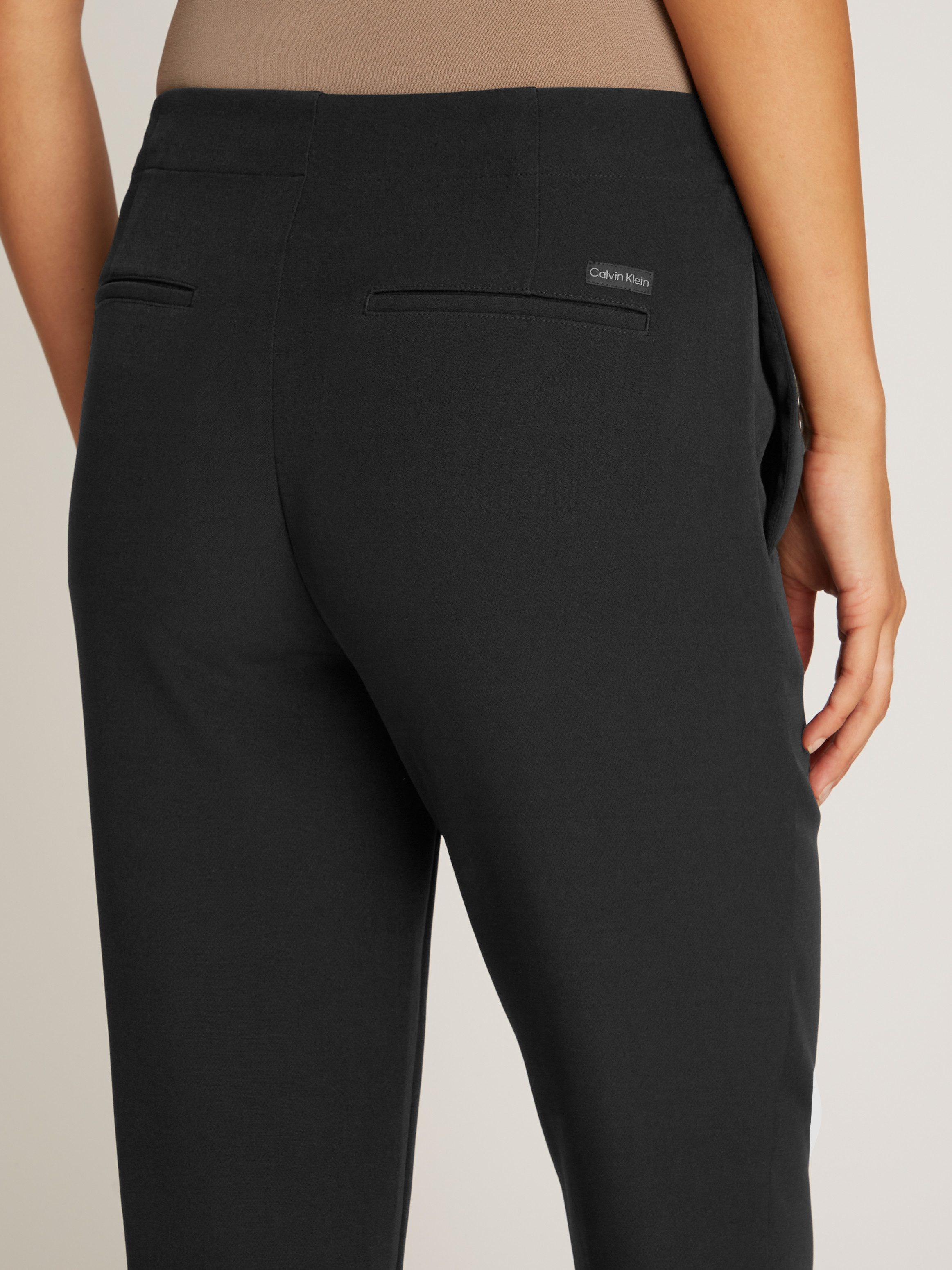 Calvin Klein Jeans Bootcuthose SPLIT HEM SLIM LEG PANT Gesäßtaschen, Logodruck