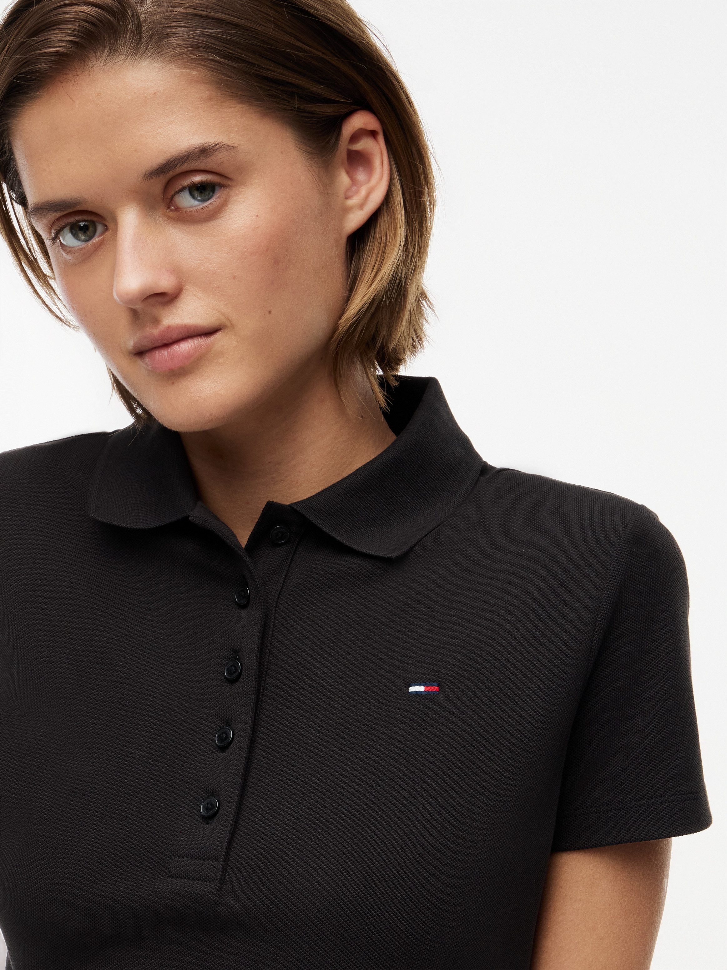 Tommy Jeans Poloshirt TJW SLIM ESSENTIAL SS POLO Baumwollmischung, slim fit