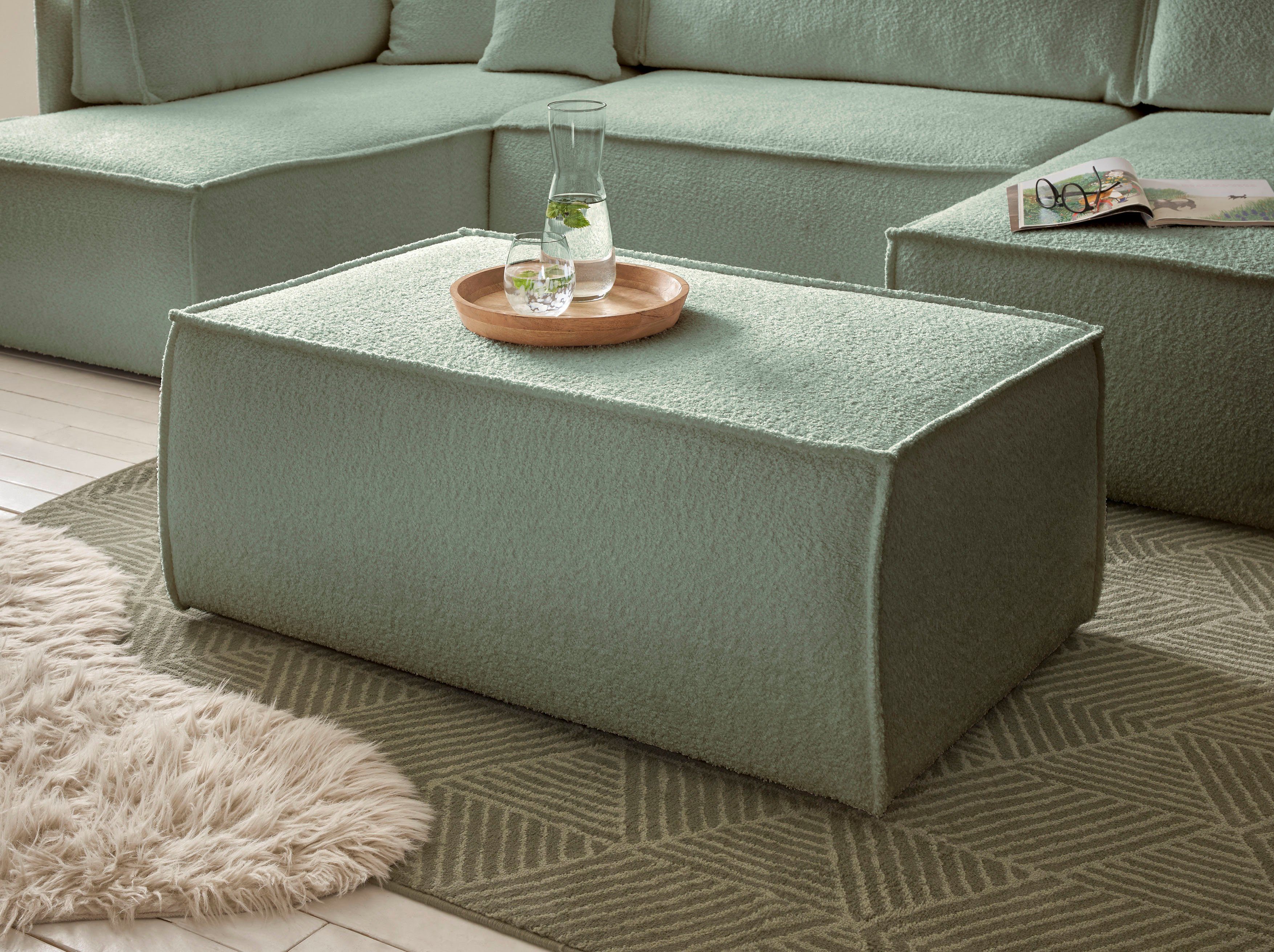 Hocker FINNLEY