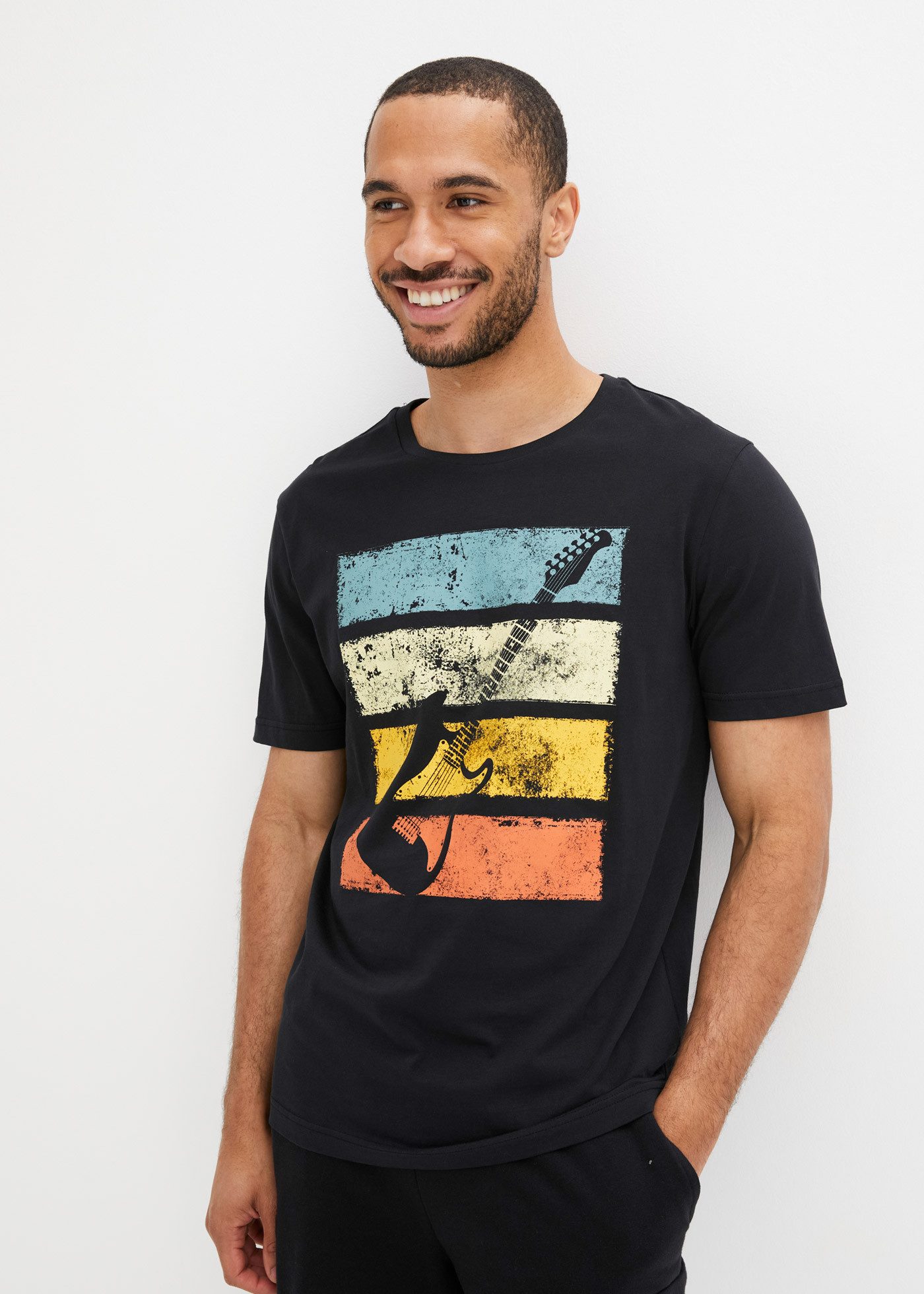 bonprix T-Shirt mit Frontprint