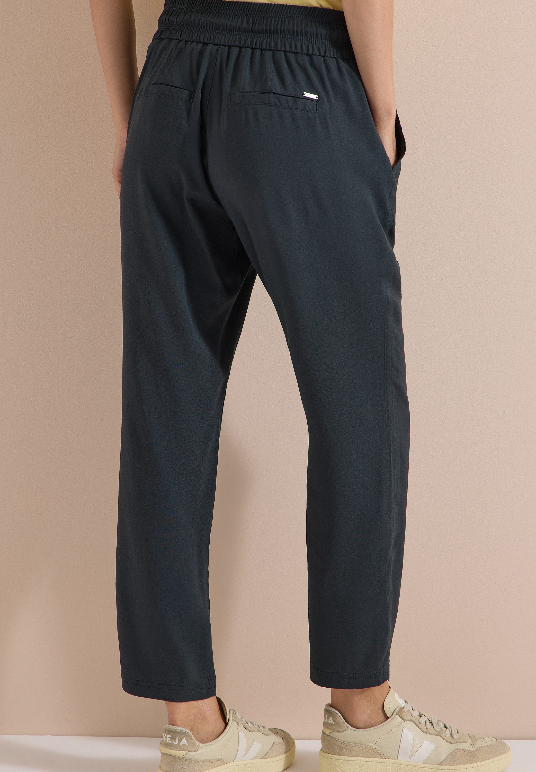 CECIL Jogger Pants Style Chelsea aus Viskose, atmungsaktiv, Loose Fit, schmale Beinform