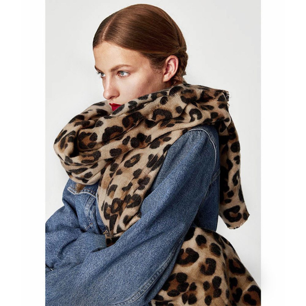 PRECORN Strickschal Kuscheliger Oversized Damen Herbst/Winter Schal mit Leo günstig online kaufen