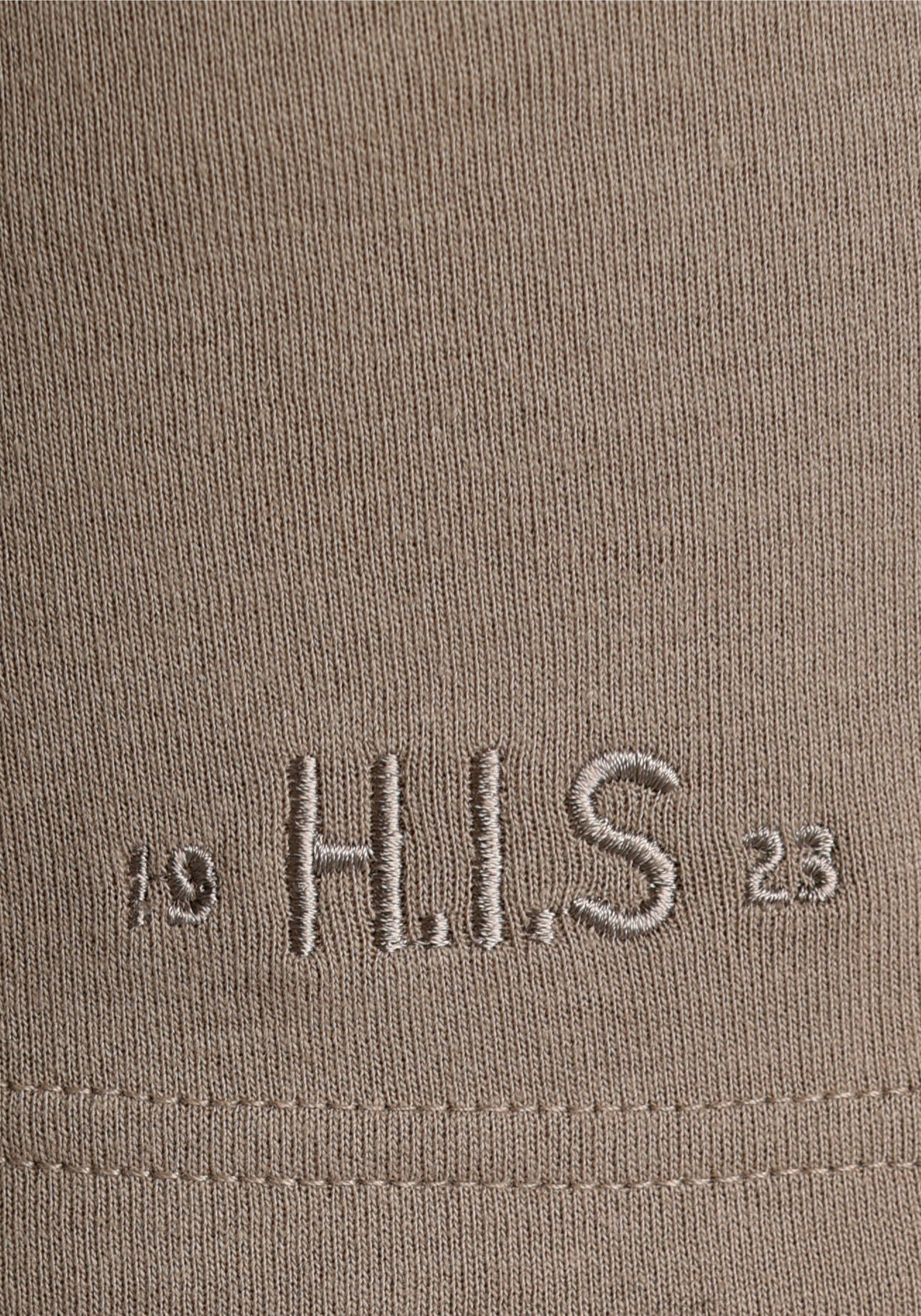 H.I.S Shorts mit seitlicher weißer Paspel camelfarben