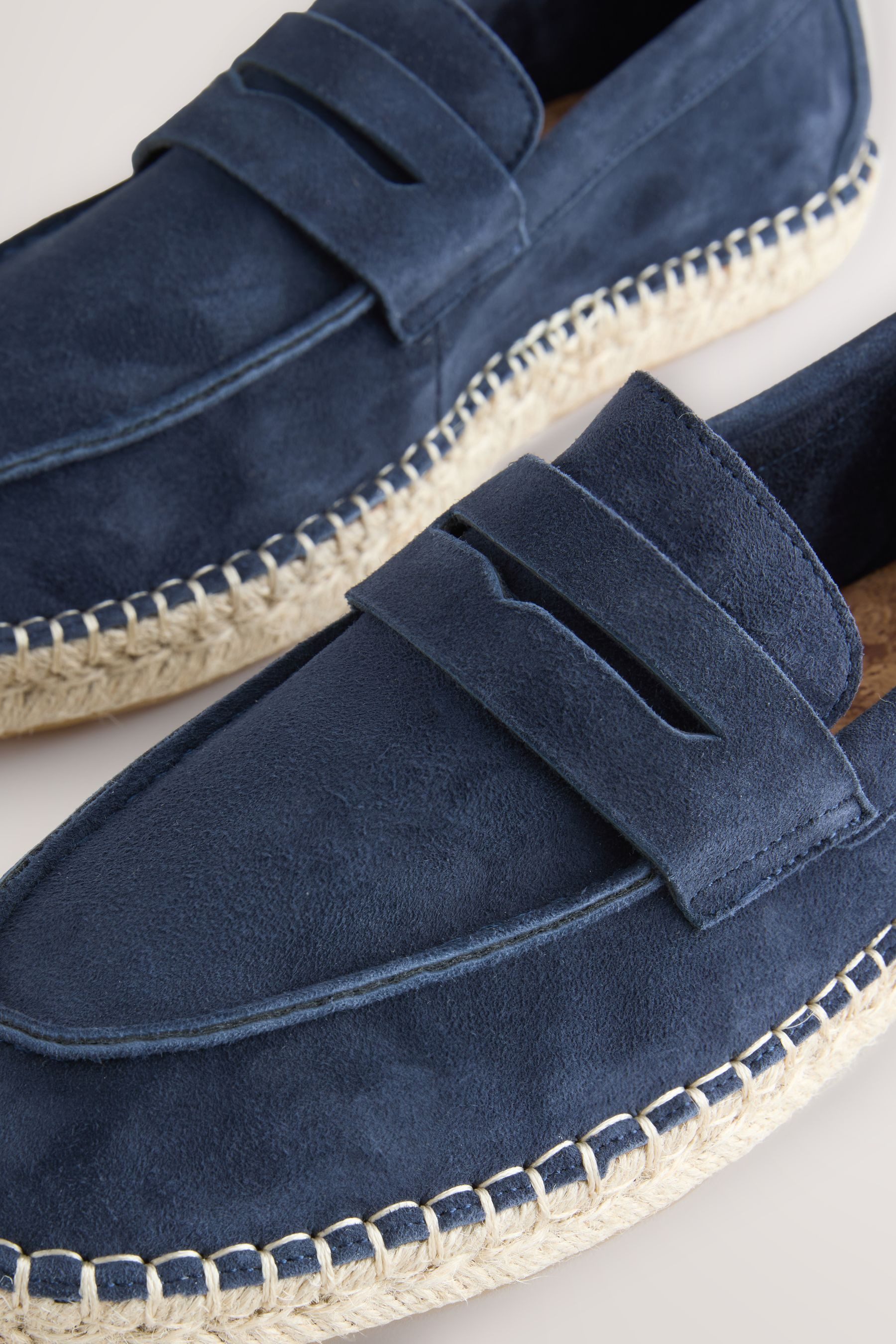 Next Espadrille-Loafer aus Veloursleder Loafer – Bild 2 von 5