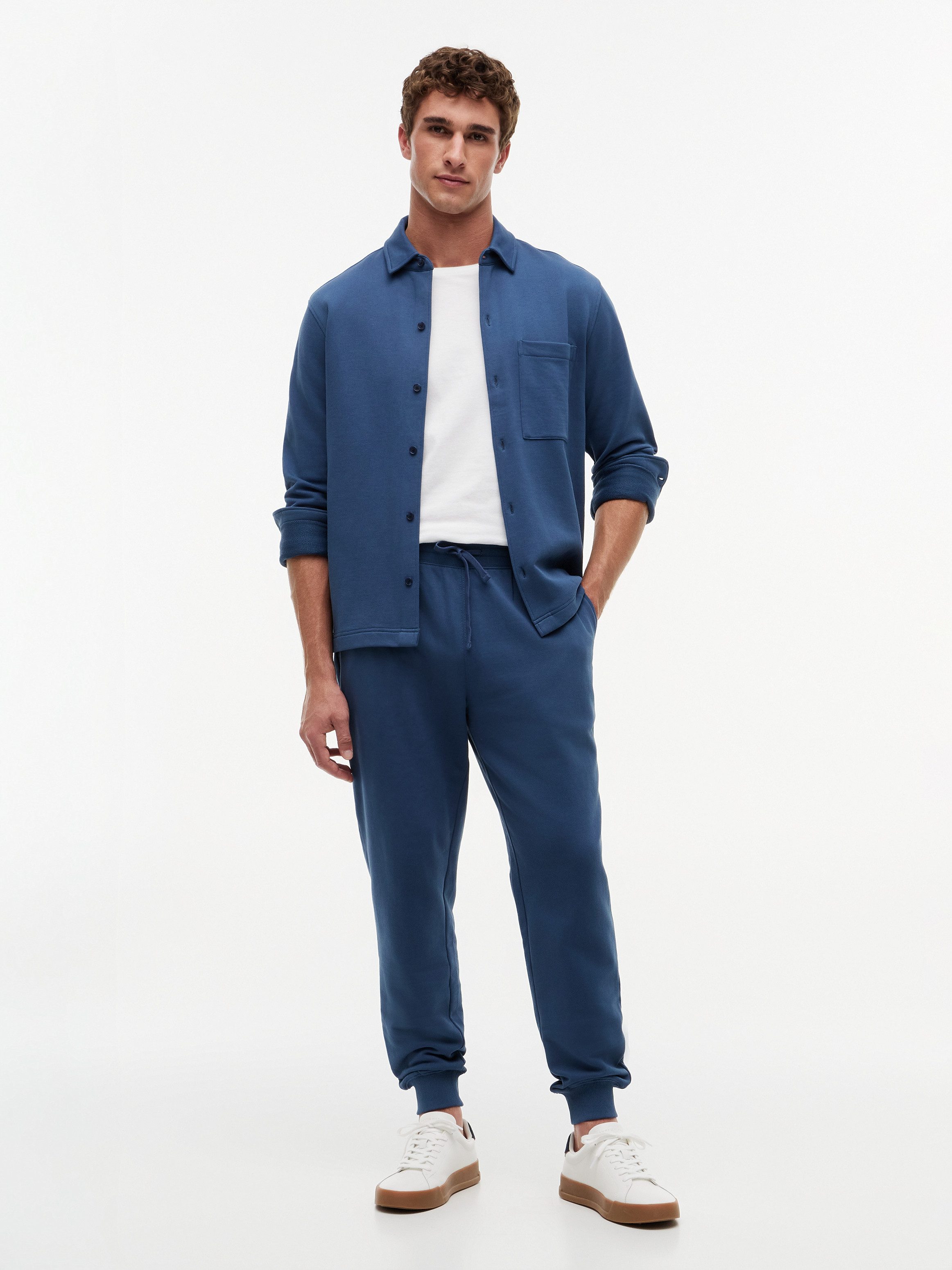 Tommy Hilfiger Jogginghose ESSENTIAL TERRY elastischer Bund, regular fit, Bündchen am Bein – Bild 4 von 5