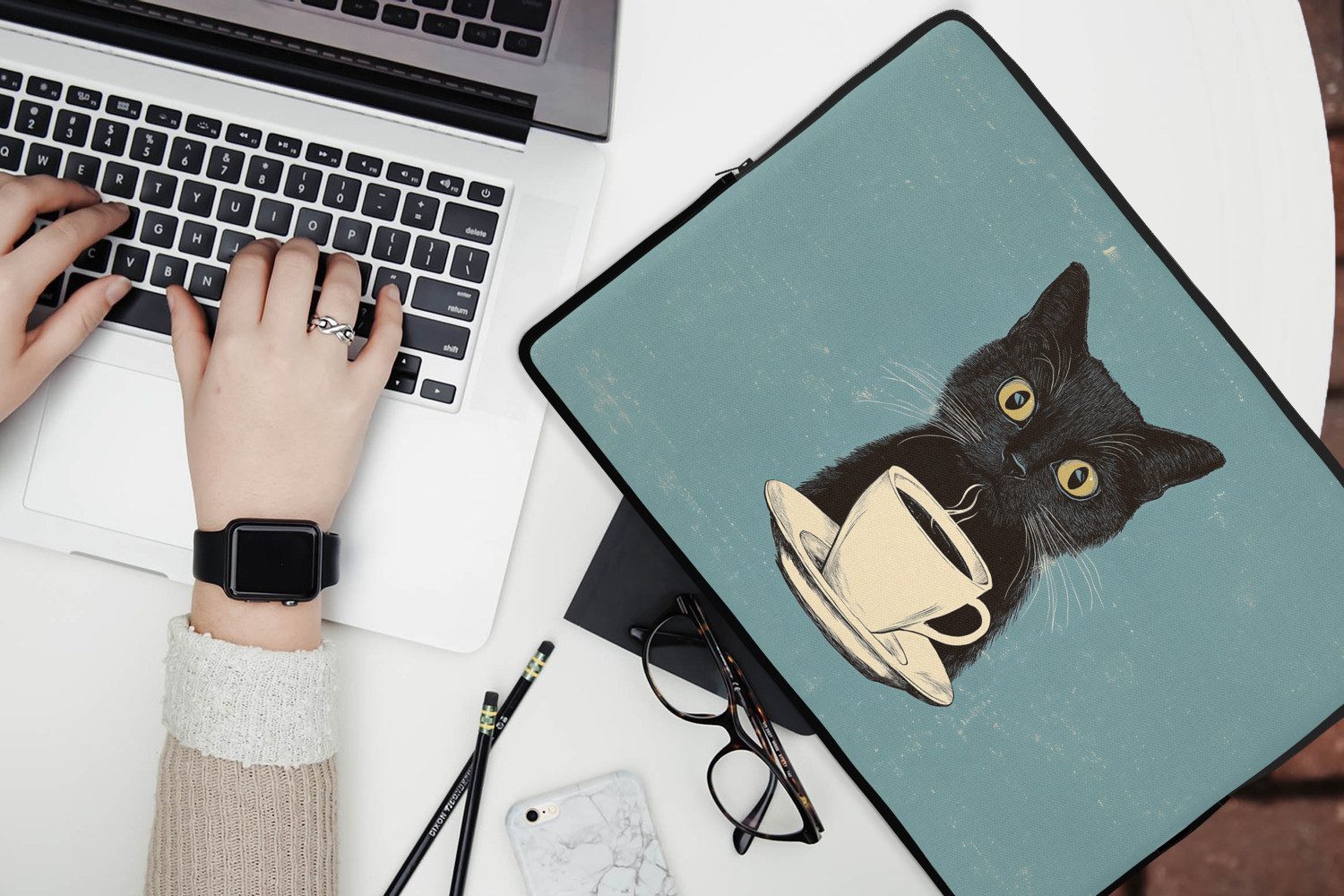 MuchoWow Laptop-Hülle Katze - Schwarz - Kaffee - Minimalistisch 14 Zoll, Schutzhülle für Laptop, Schutz gegen Kratzern, Laptoptasche – Bild 2 von 5