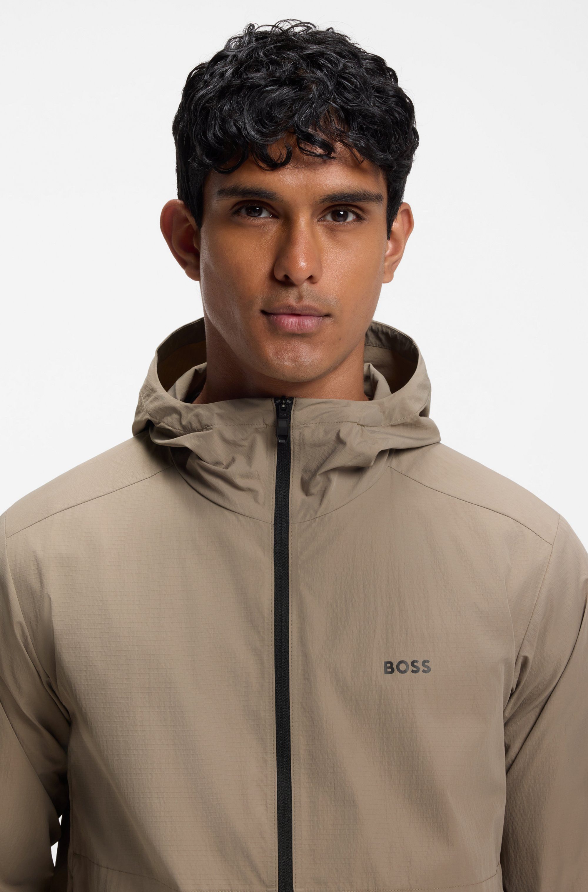 BOSS GREEN Windbreaker Regular Fit, Superleichte Qualität, Packfunktion innen in der Kapuze