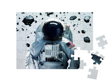 puzzleYOU Puzzle Astronaut im Weltraum - modern minimalistisch, 48 Puzzleteile, puzzleYOU-Kollektionen