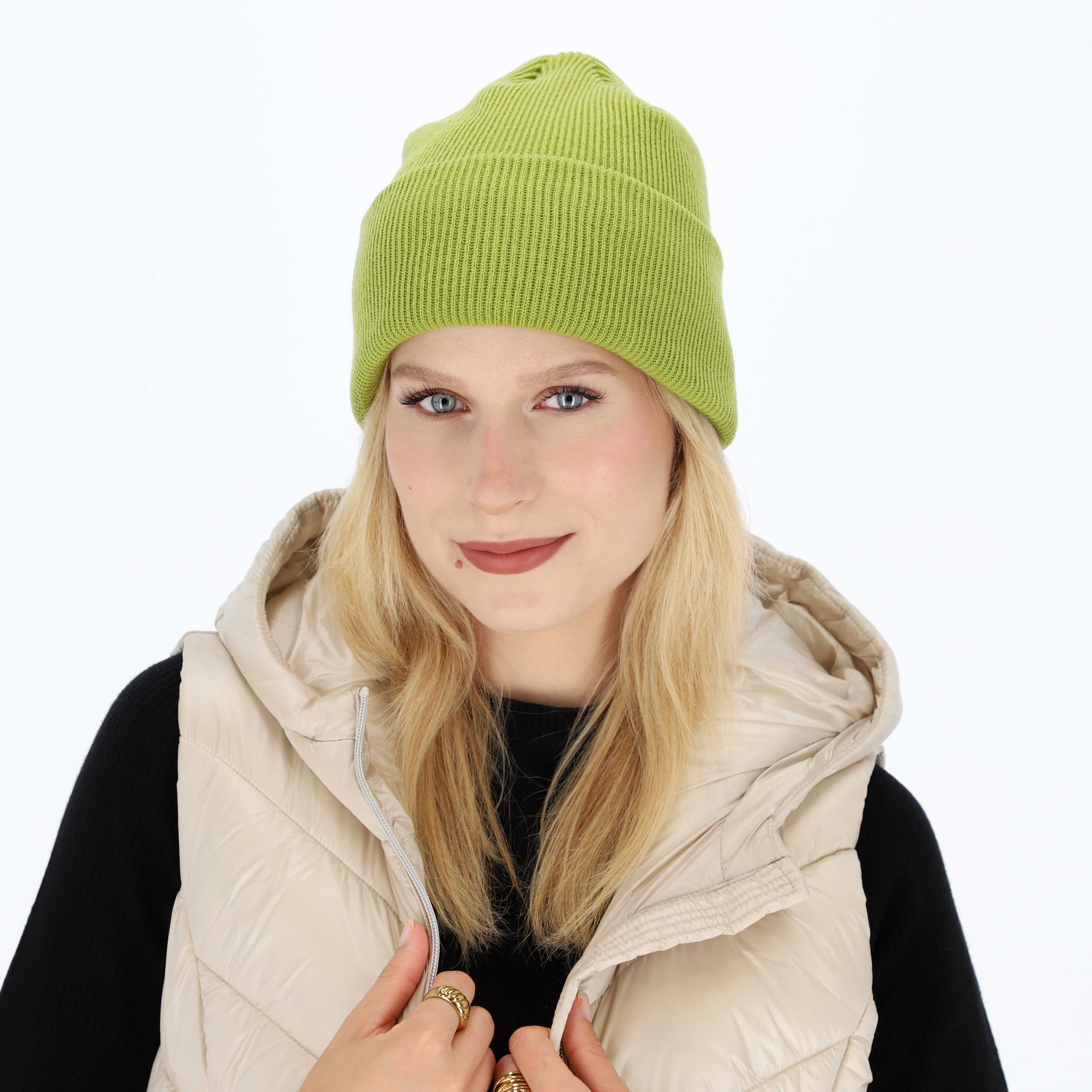 halsüberkopf Accessoires Strickmütze Strickmütze mit feiner Rippe Made in Germany!