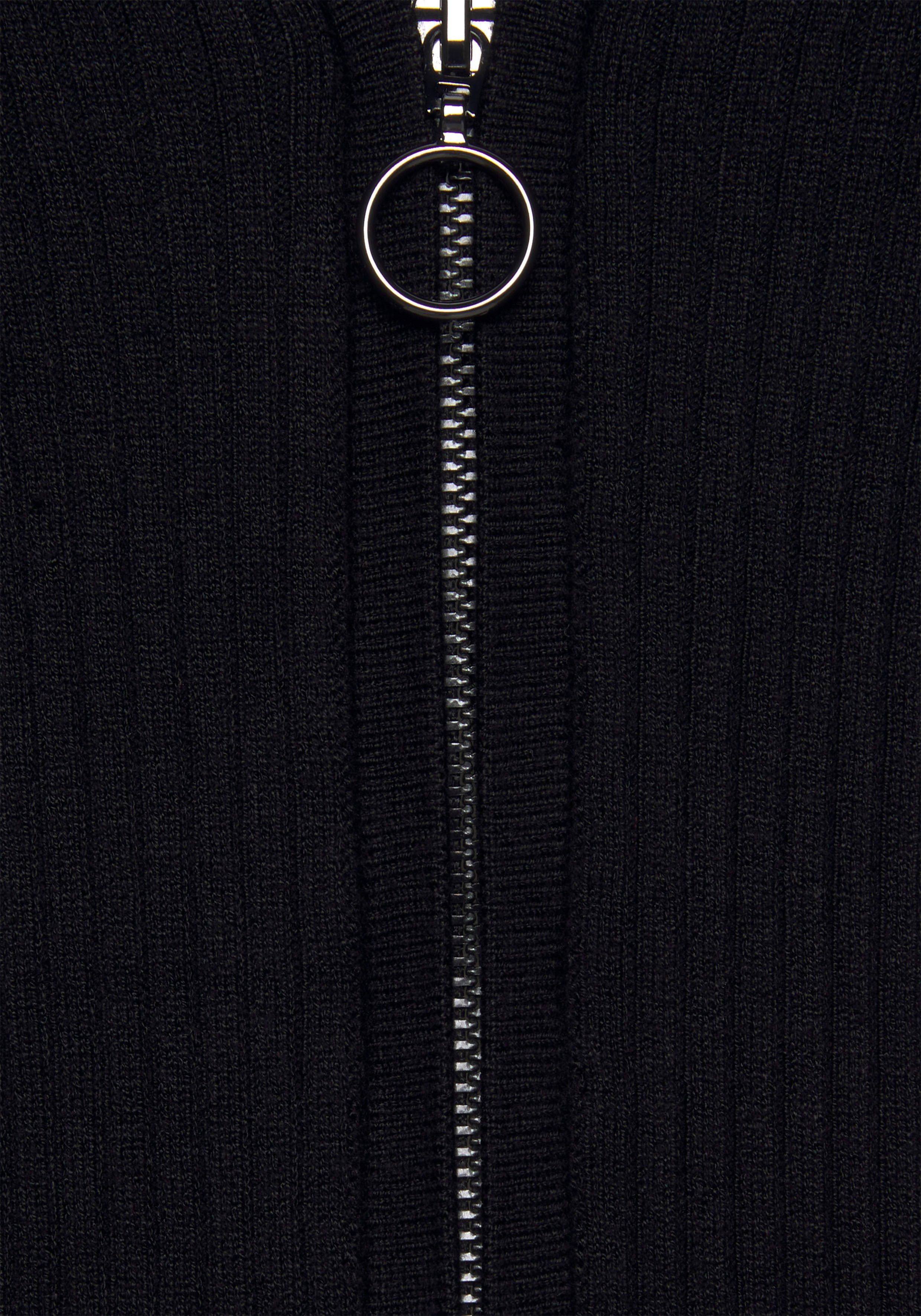 LASCANA mit Strickjacke schwarz Reißverschluss