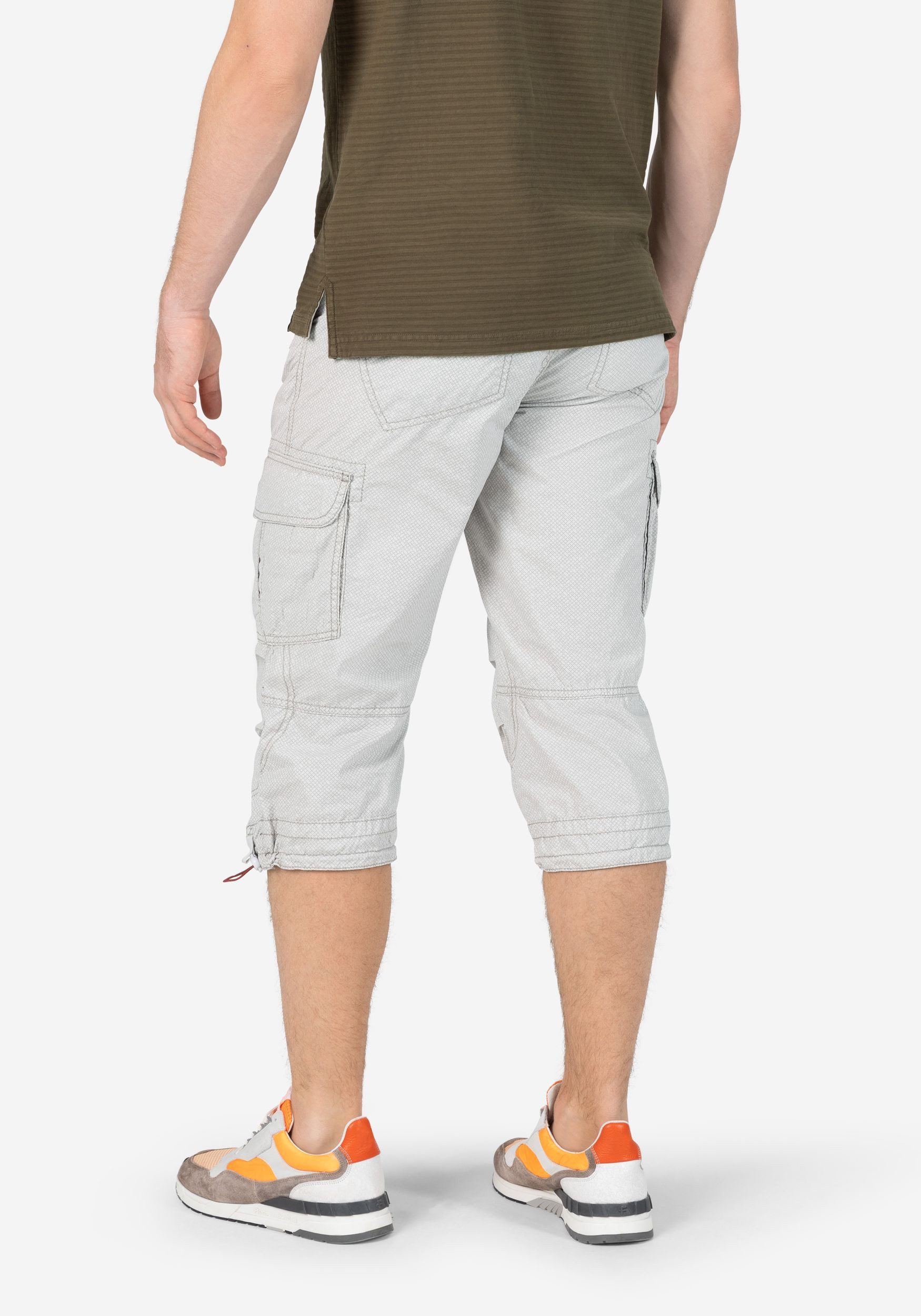 TIMEZONE Cargoshorts Kurze Capri 3/4 Länge mit Cargotaschen Loose MilesTZ Short