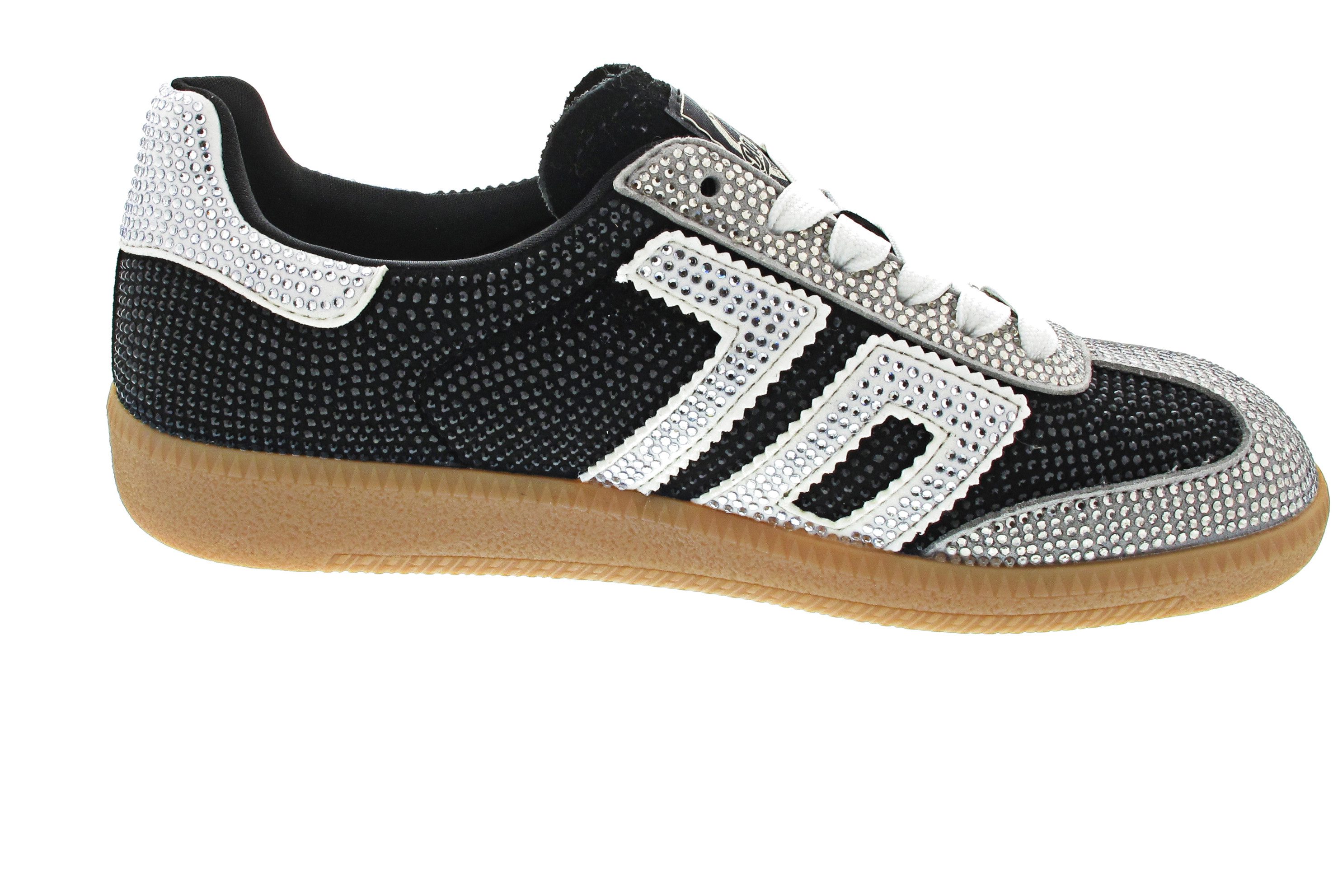 Back 70 Sneaker