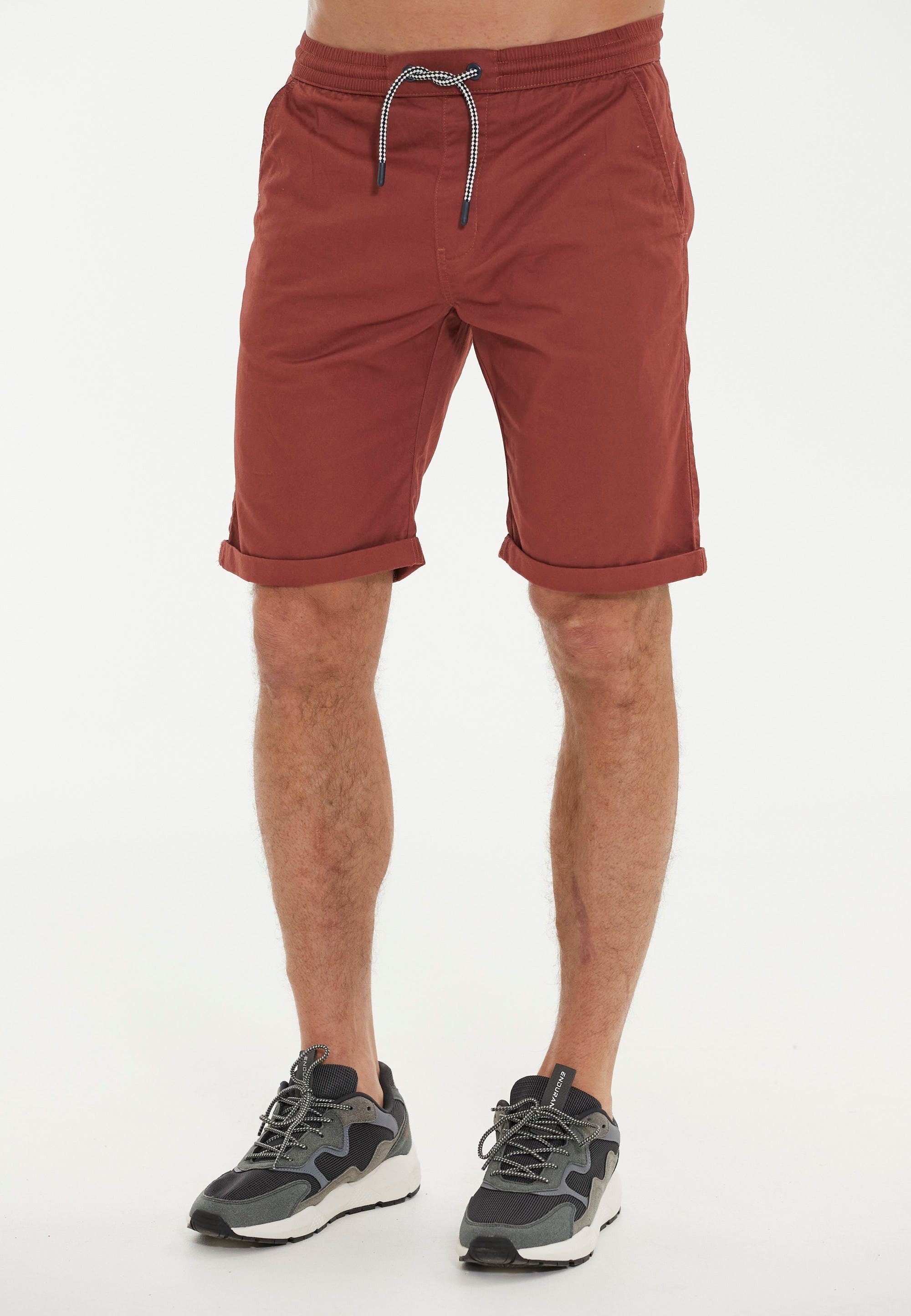 CRUZ Shorts Gilchrest mit praktischen Seitentaschen rostbraun