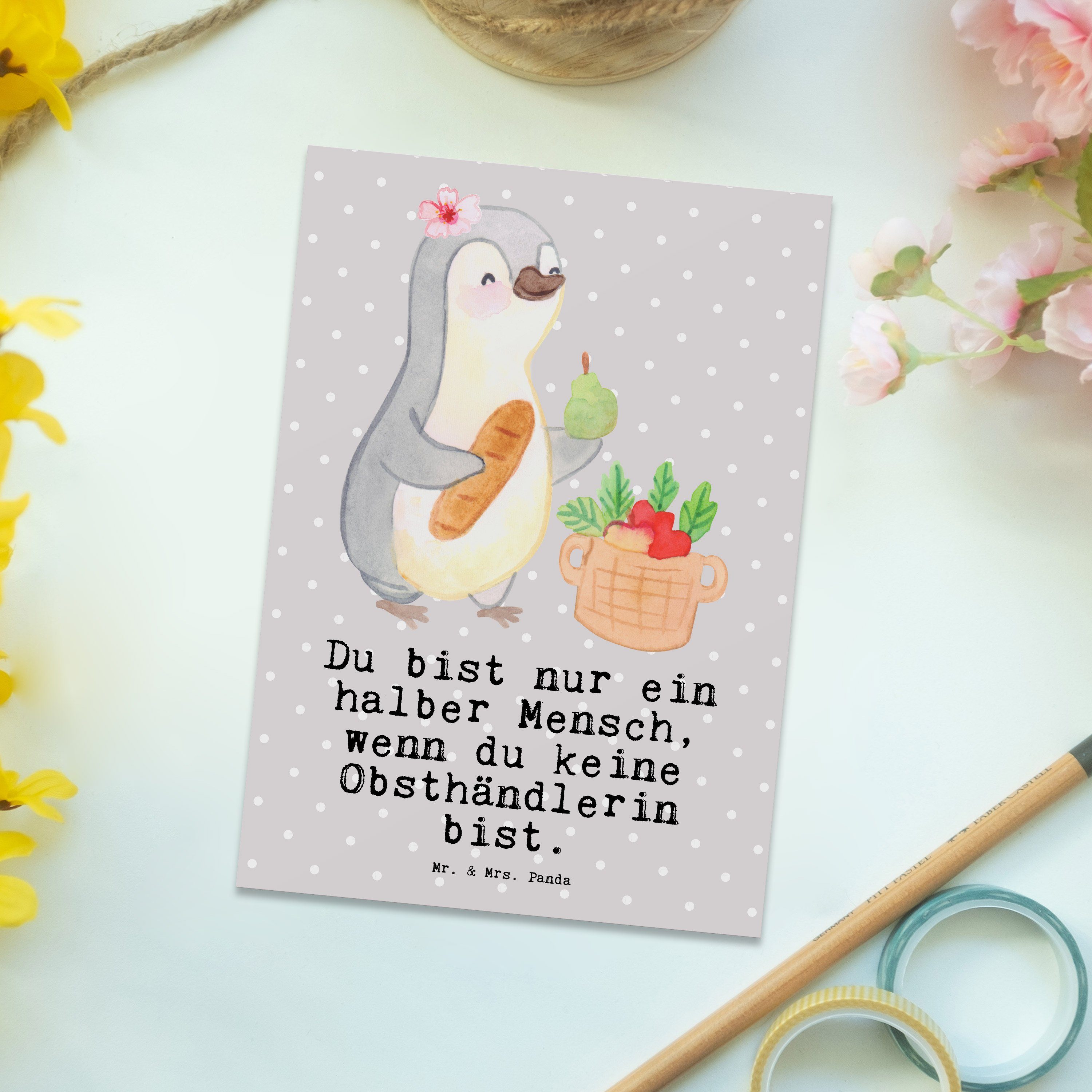 Obsthändlerin Grau & mit - - Obstplantage, Herz Mr. Ansic Panda Mrs. Pastell Postkarte Geschenk,