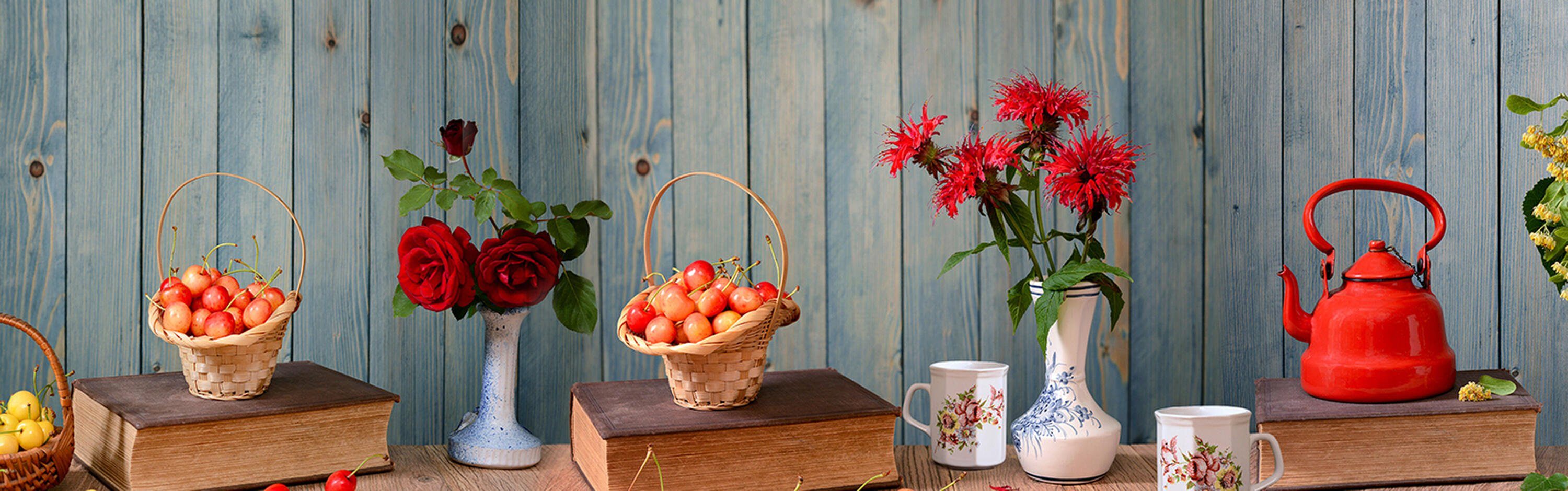 Holz versch. Premium Rosen Kirschen Hartschaum Blüten Kanne Küchenrückwand Größen Gelb, in (1-tlg), wandmotiv24 Nischenrückwand