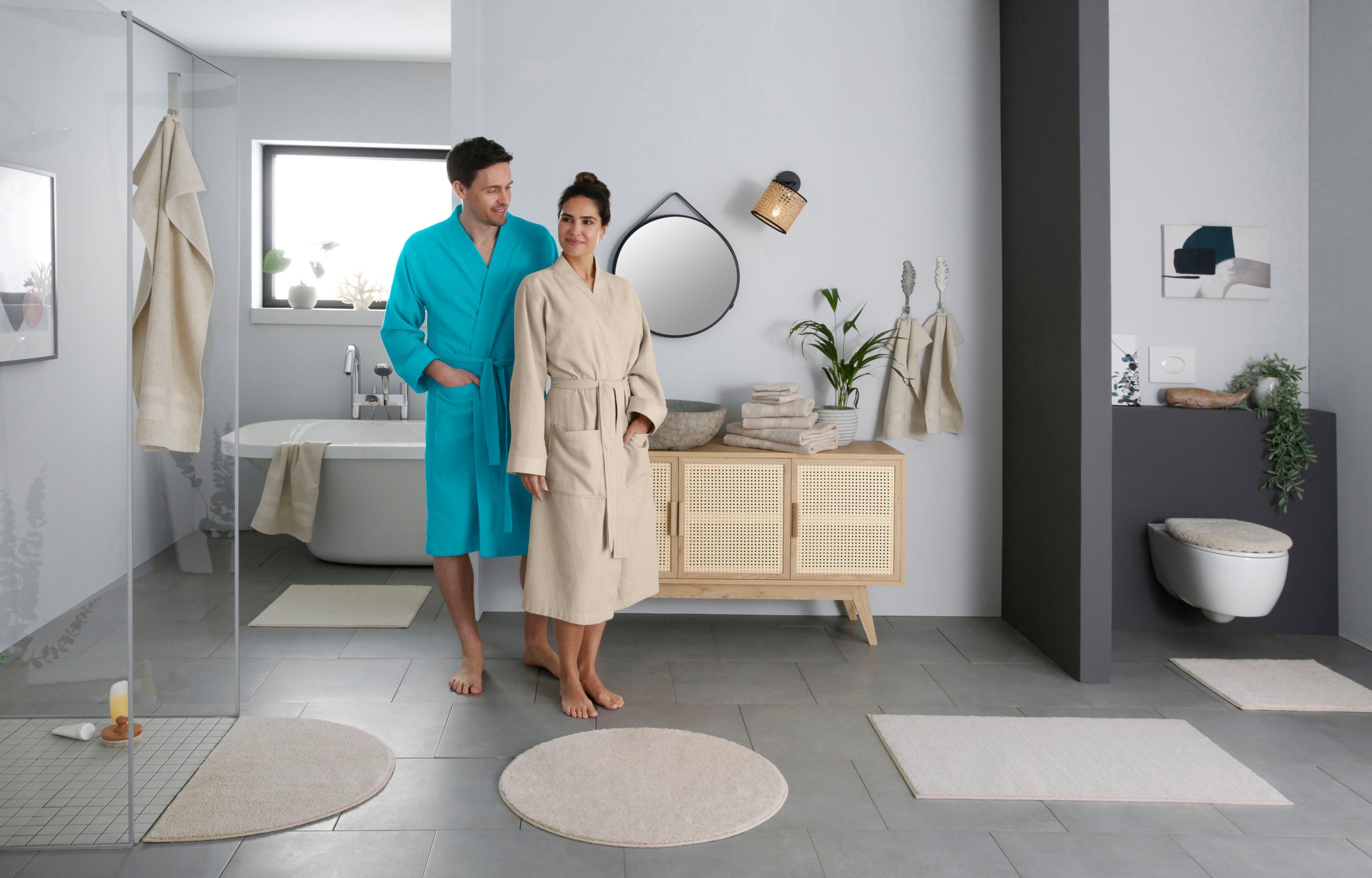 OTTO home Badematte Vanessa, Badvorleger, Badezimmer Teppich, Höhe 10 mm, rutschhemmend beschichtet, schnell trocknend, strapazierfähig, fußbodenheizungsgeeignet, Polyester, halbrund, Badteppich, weiche Haptik, unifarben