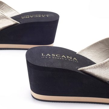 LASCANA Badepantolette Sandale, Pantolette, Badeschuh mit Keilabsatz und Metallic-Optik VEGAN