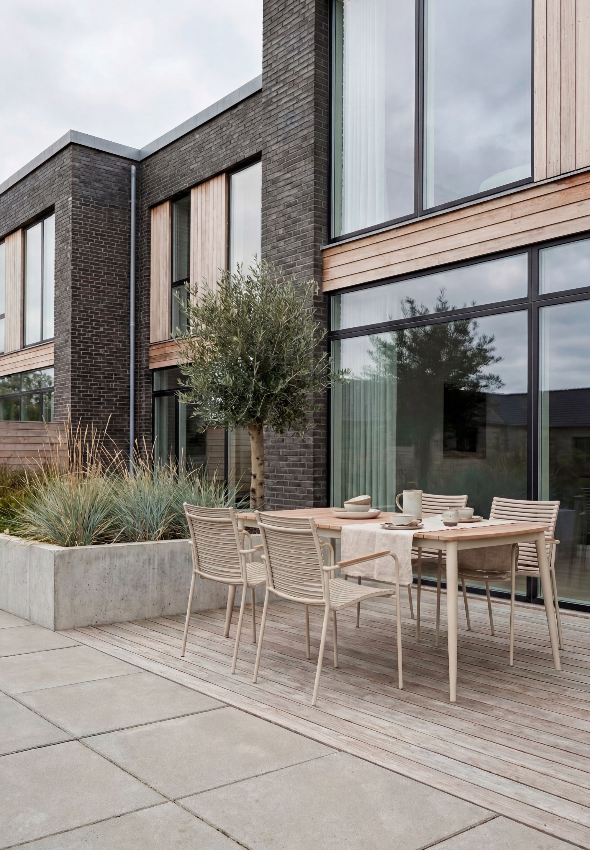 Cinas Gartenstuhl Mood (1 St), Garten, Aluminium, Stapelbar, Teak, Skandinavisch, Balkon, Terasse
