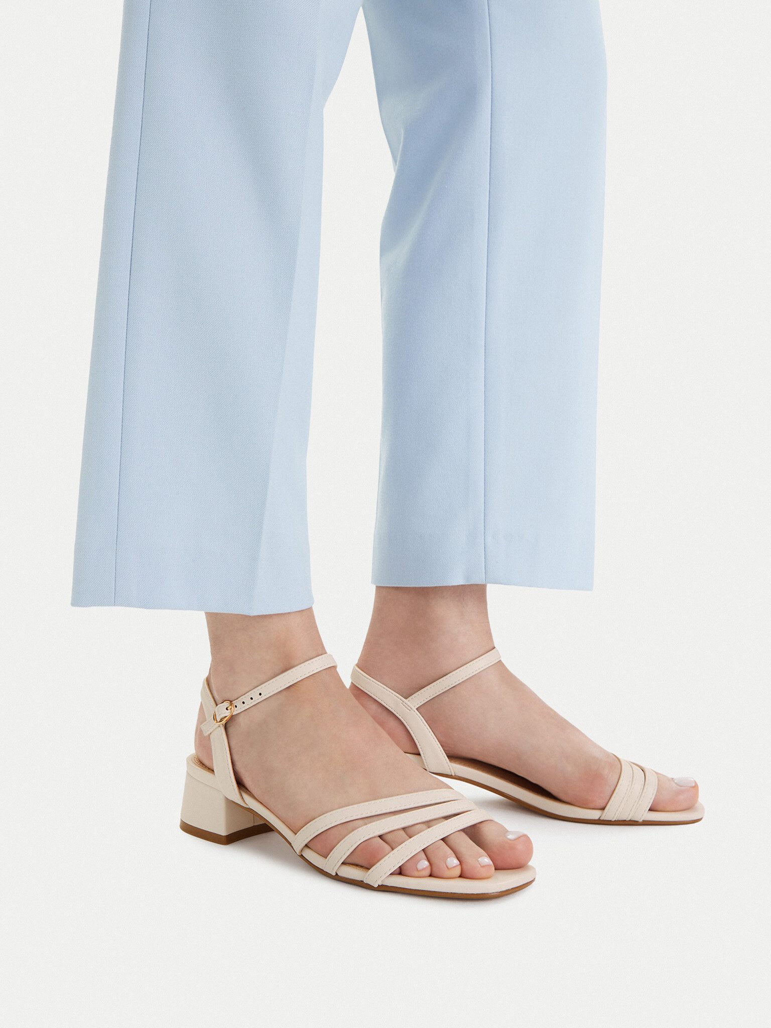 Jenny Jenny Damen Sandals Écru JENNY-CEO-SXH3373A-29 Beige Sandale