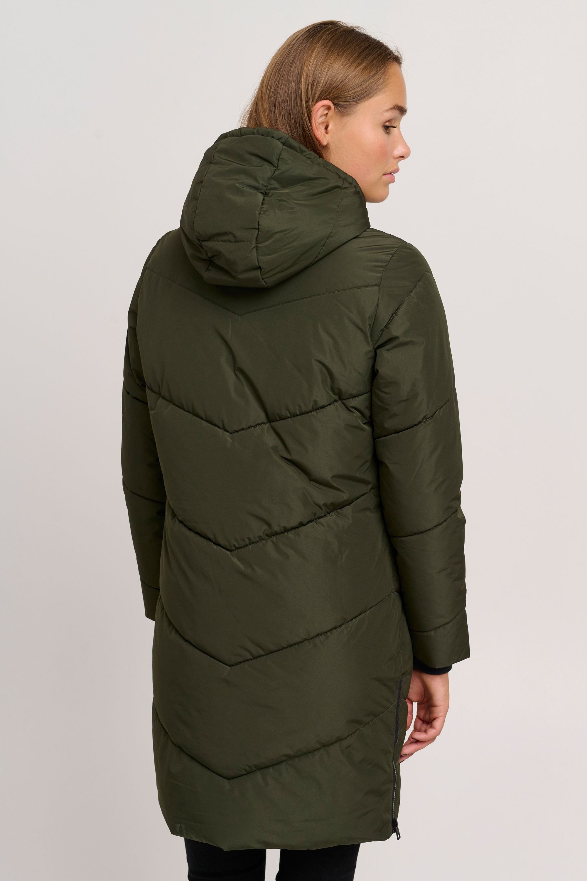 OXMO Steppmantel OXJuna Steppjacke Parka mit Kapuze und praktischen Taschen