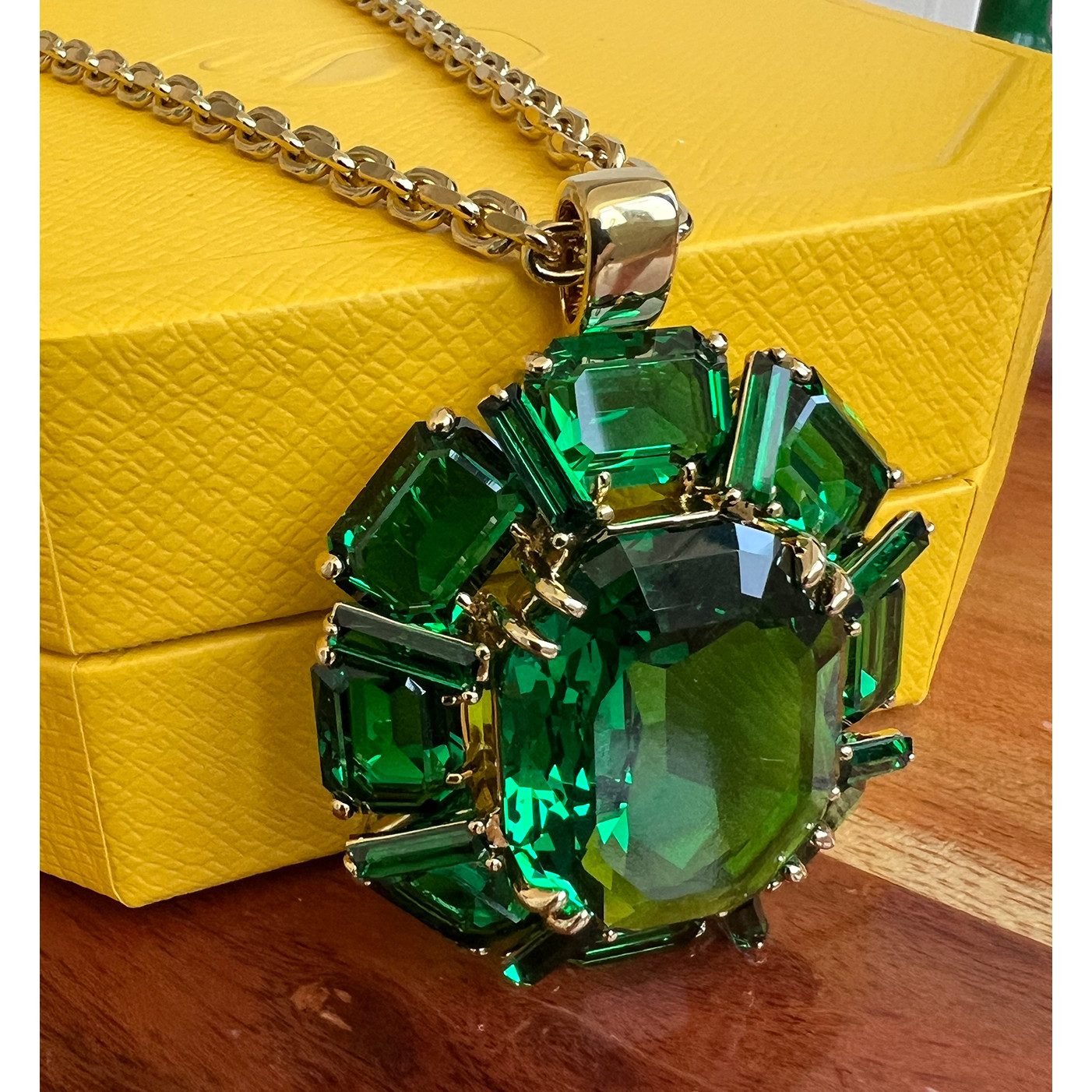 Swarovski Kette mit Anhänger günstig online kaufen