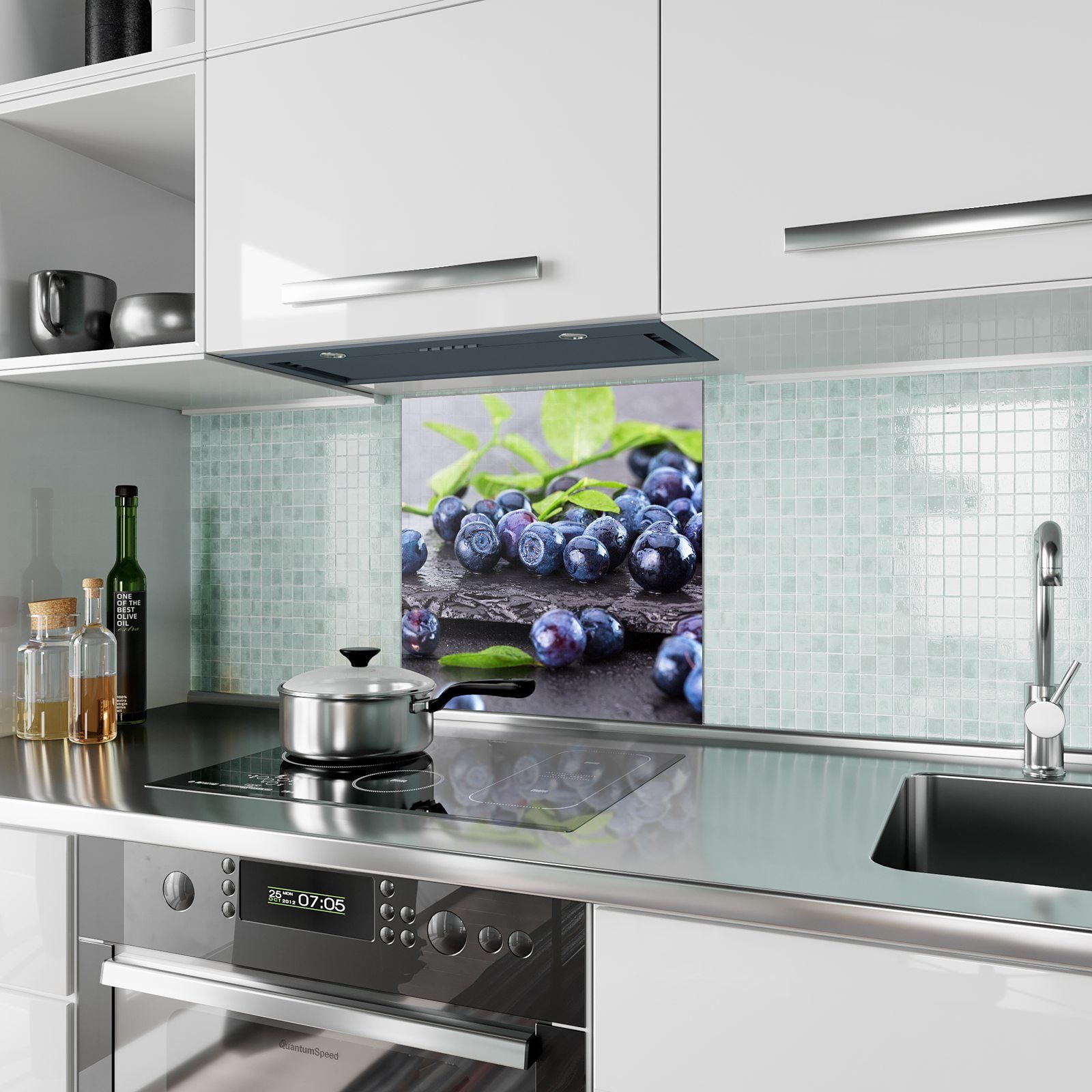 Primedeco Küchenrückwand Küchenrückwand Spritzschutz Schiefer auf Motiv Heidelbeeren mit Glas