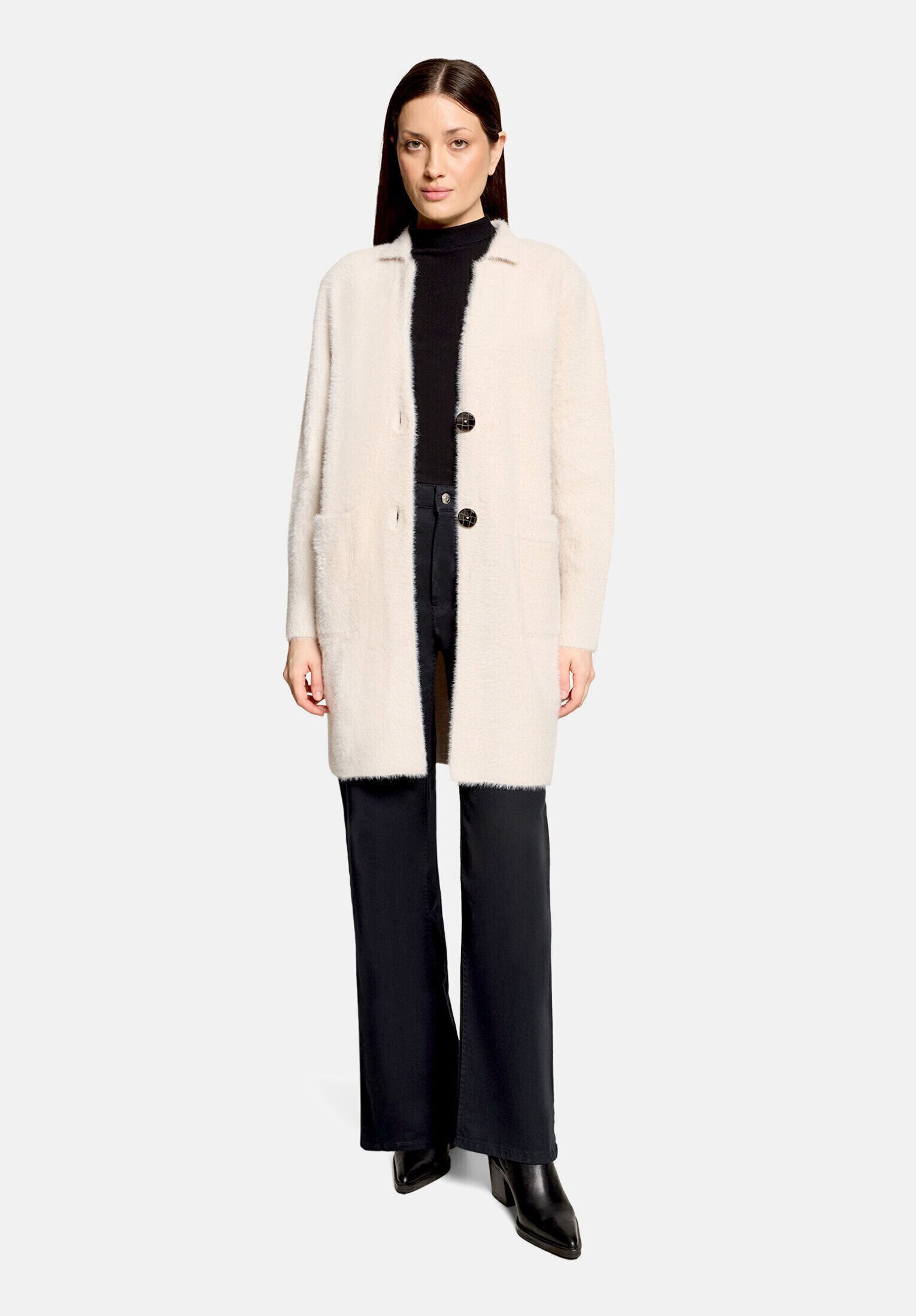 Amber & June Strickjacke Damen mit aufgesetzten Taschen (1-tlg)