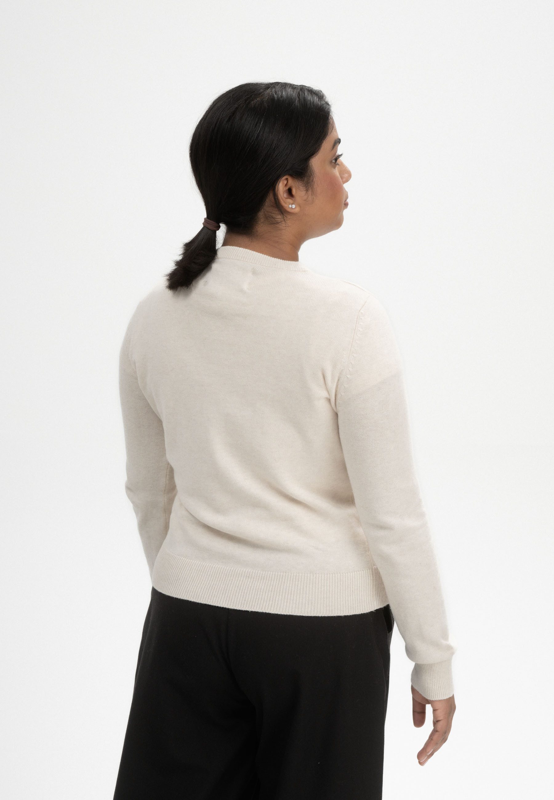 MELA Strickpullover Feinstrick Pullover Style DHANA Gerippter Kragen