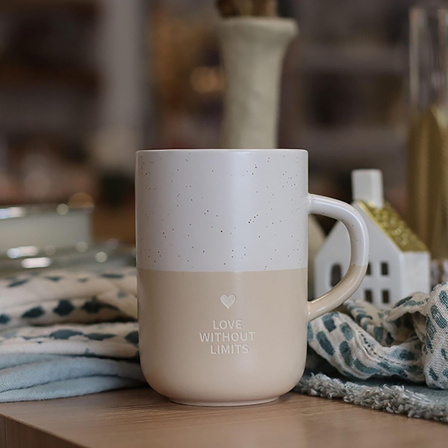 Ogo Living Tasse OGO LIVING Becher Love Without Limits Tasse 580 ml Steingut
