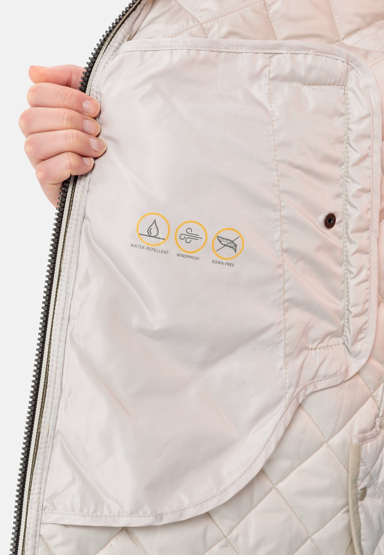 camel active Steppmantel aus recyceltem Polyester Langarm Markenlabel