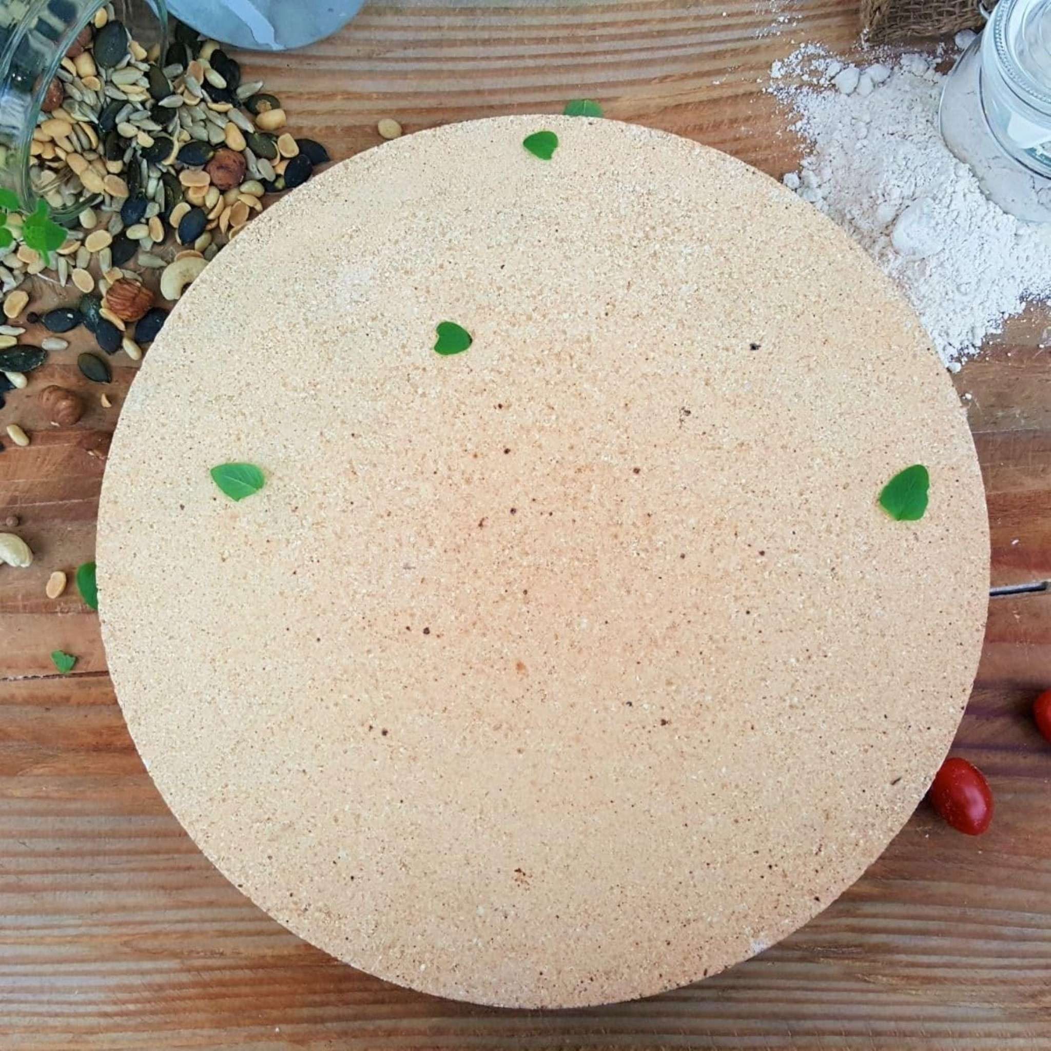 Feuerfest 123 GmbH Backstein Brotbackstein rund Ø 31 x 2 cm Schamotte, (Brote wie vom Bäcker für zu Hause), Brotstein Lebensmittelecht Schamottstein