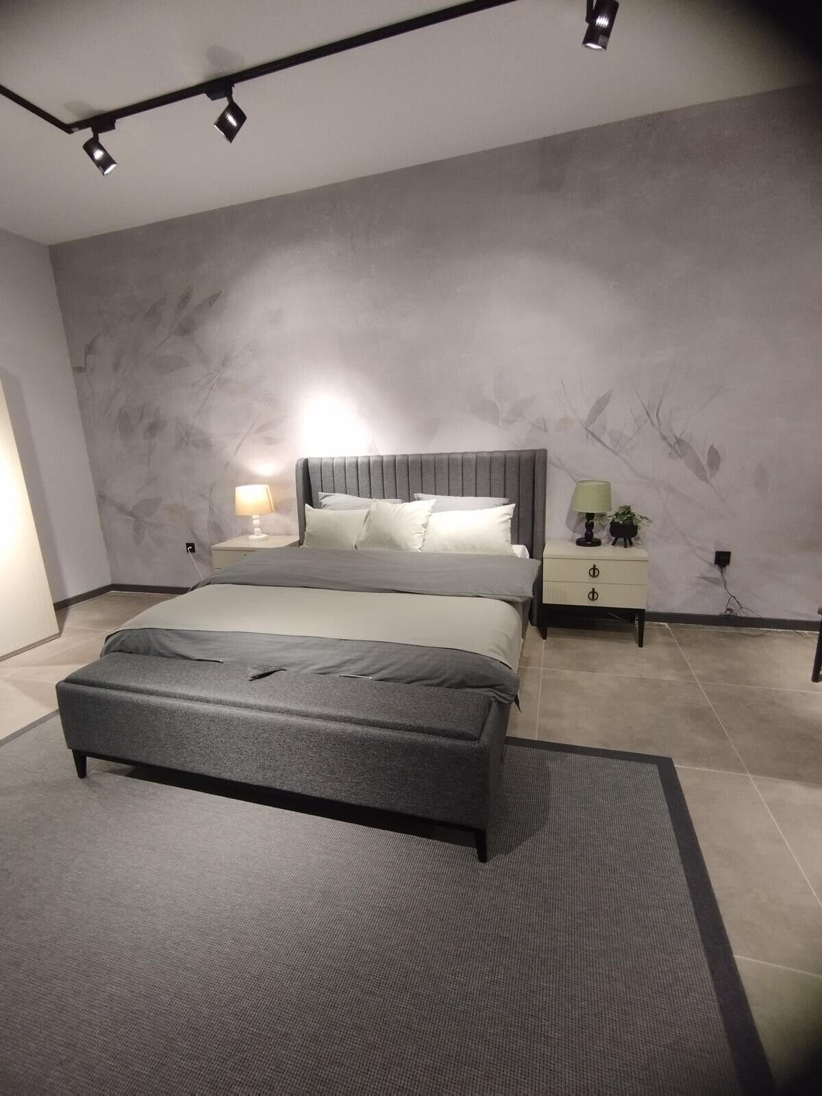 Schlafzimmer in Bett, Elegant JVmoebel Schlafzimmer-Set Luxuriöses Nachttische), Made (3-St., Set Nachttische, Doppelbett Europa 2x Designer