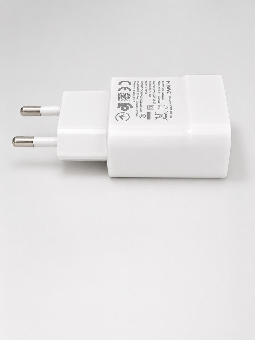 Huawei Huawai HW-050200E02 USB TYP A Smartphone-Ladegerät (P9 Lite, 10 Lite, P8 Lite, Y5, Y6, Y7, Y9, Mate 10 Lite, Hanor 7)