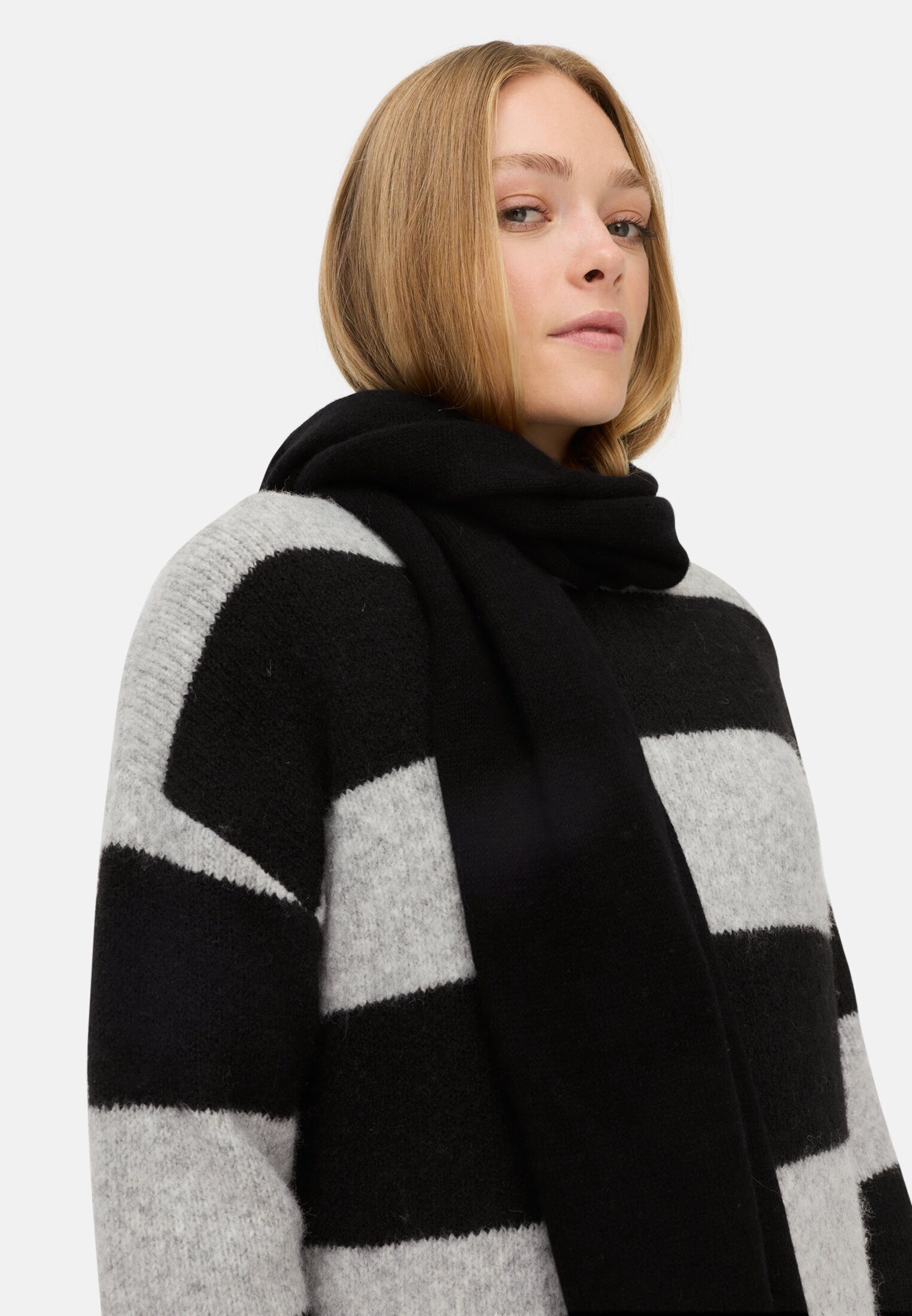 camel active Strickkleid aus recyceltem Material Langarm Rundhals