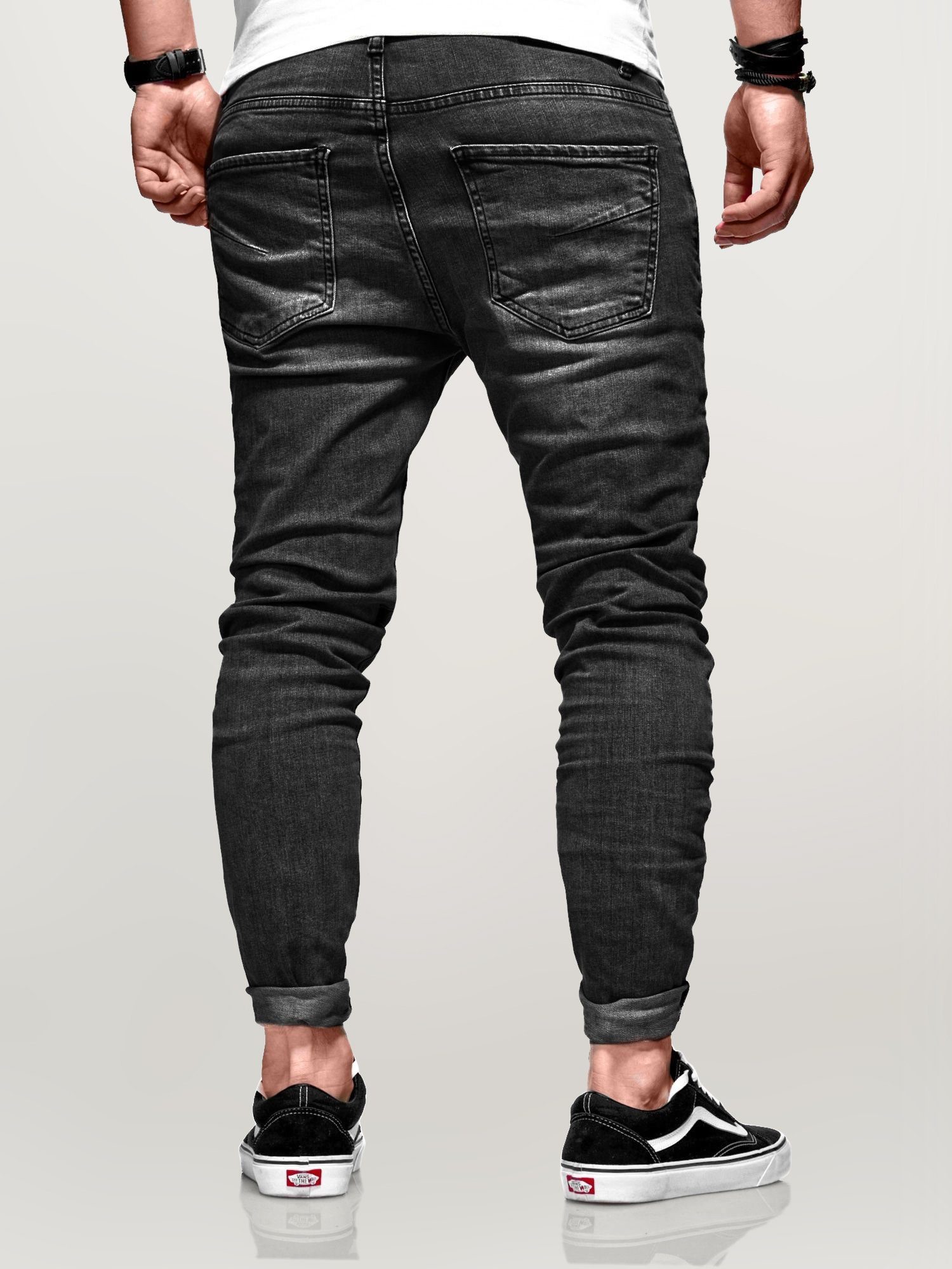 behype Used-Elementen Slim-fit-Jeans mit Dino tollen schwarz