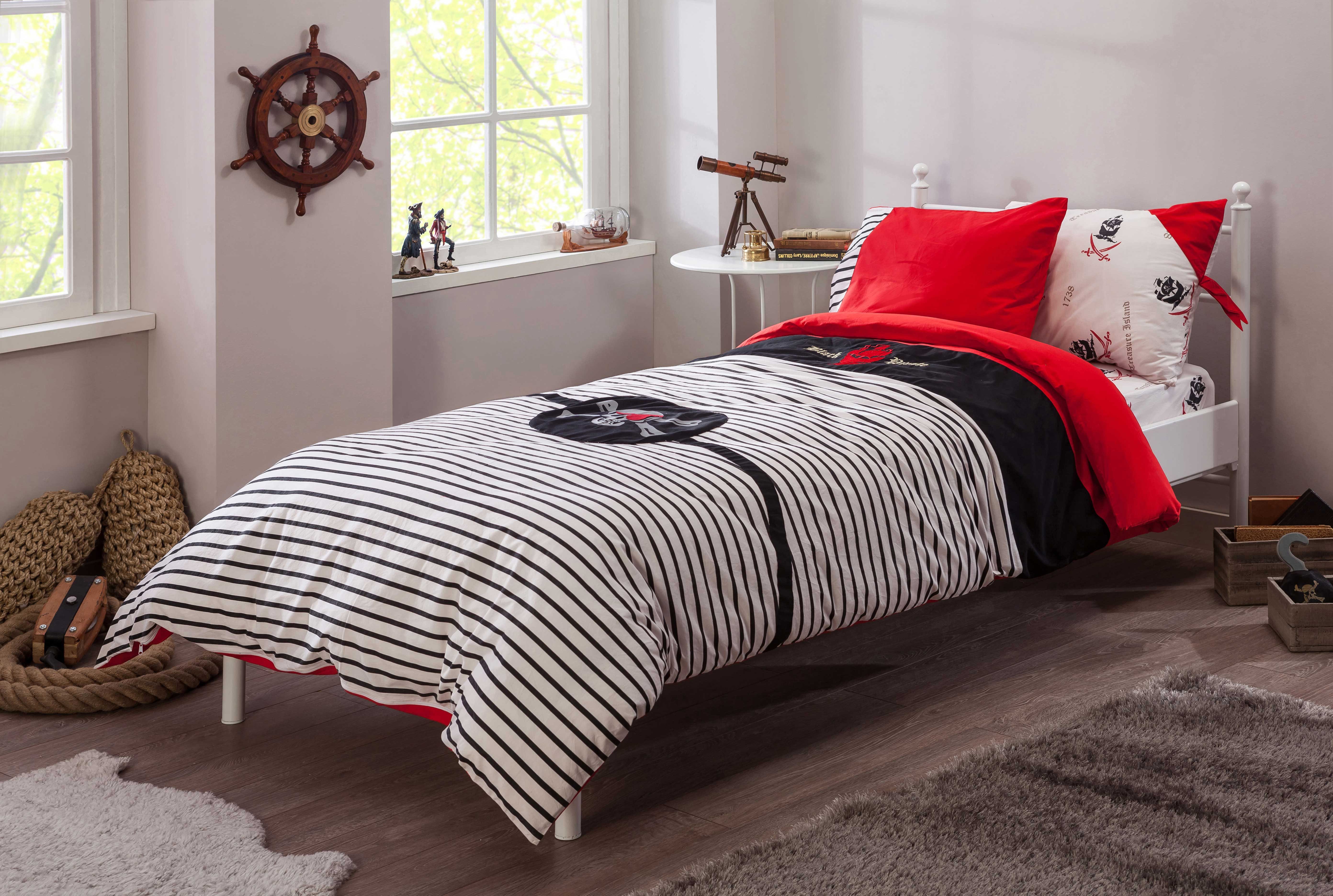 Möbel-Zeit Bettwäsche PIRATE Set, 160x220 cm, 4 teilig, Bettbezug