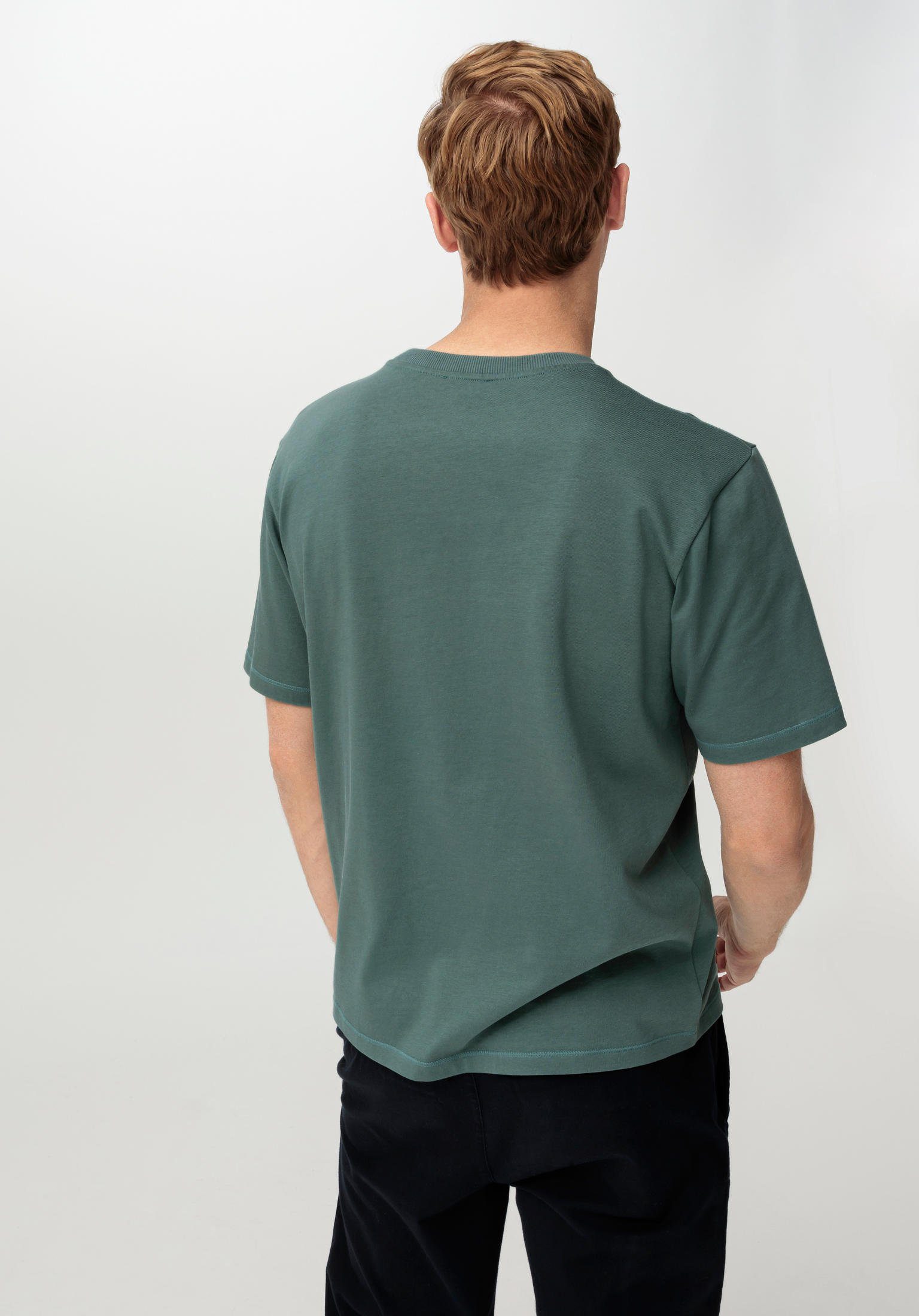 Hessnatur T-Shirt Relaxed aus reiner blautanne Bio-Baumwolle