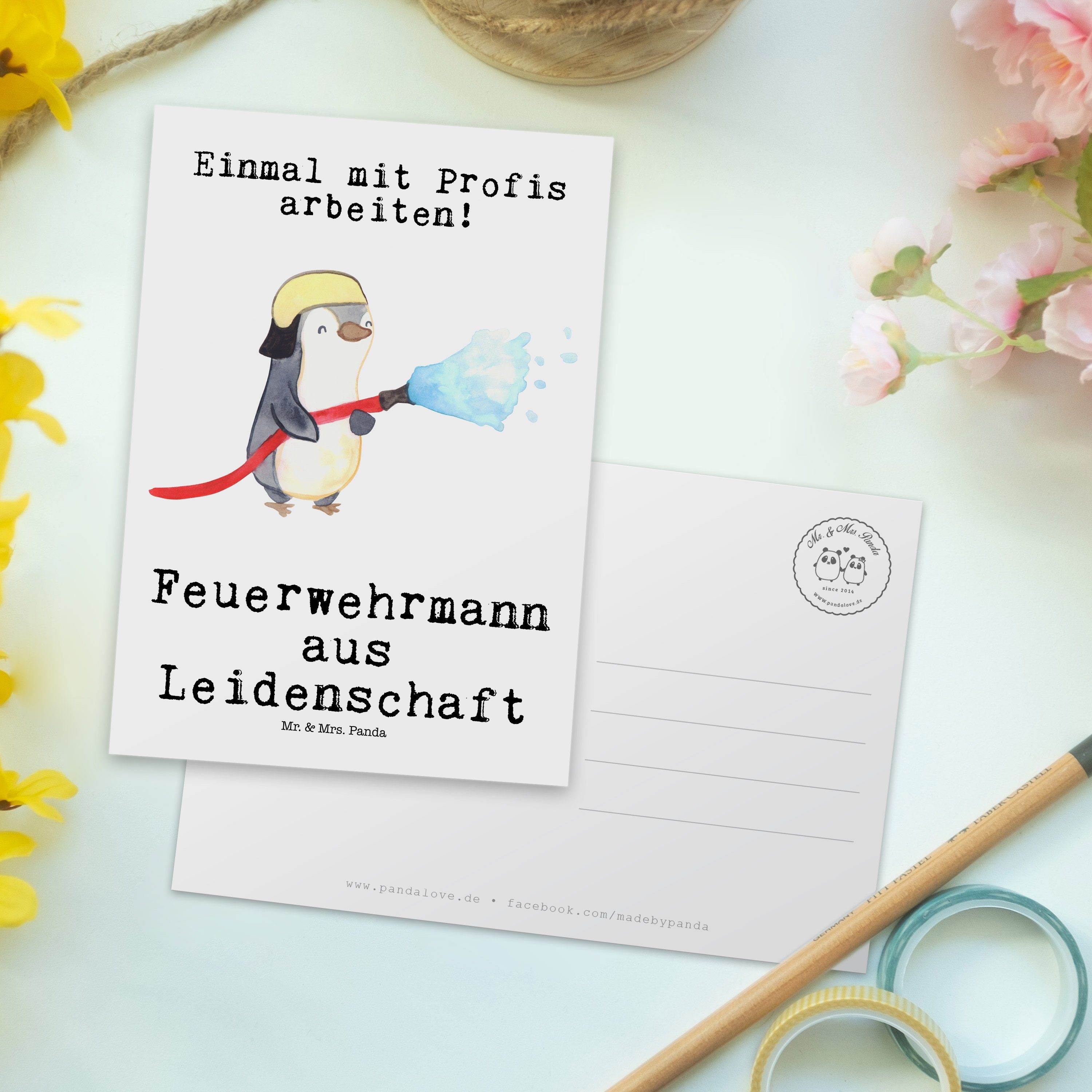 Postkarte - Mr. Feuerwehrmann - Gesche Geschenk, aus Weiß Dankeskarte, Panda Leidenschaft & Mrs.