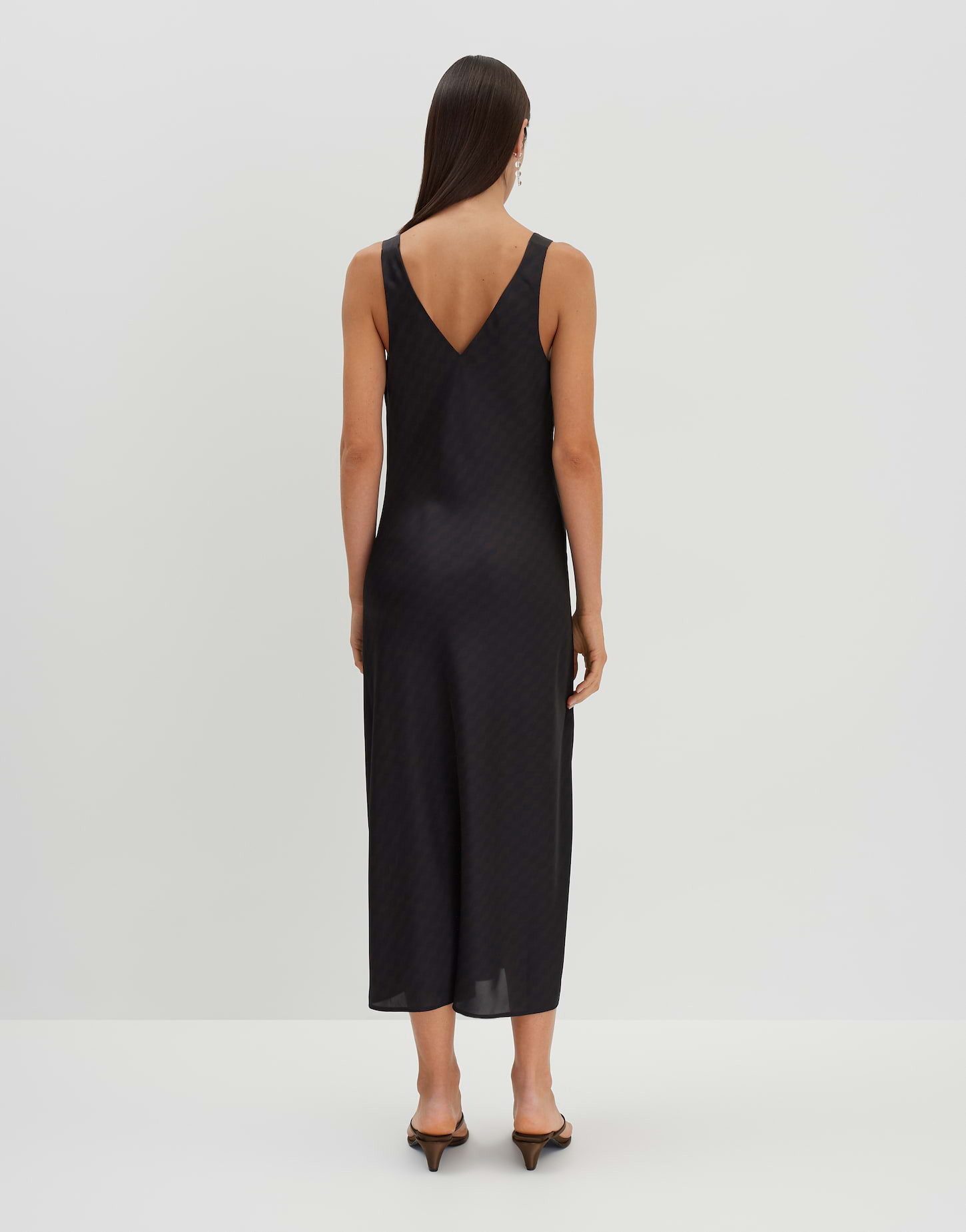 someday Midikleid QOVA GRAPHIC mit minimalistischem Print