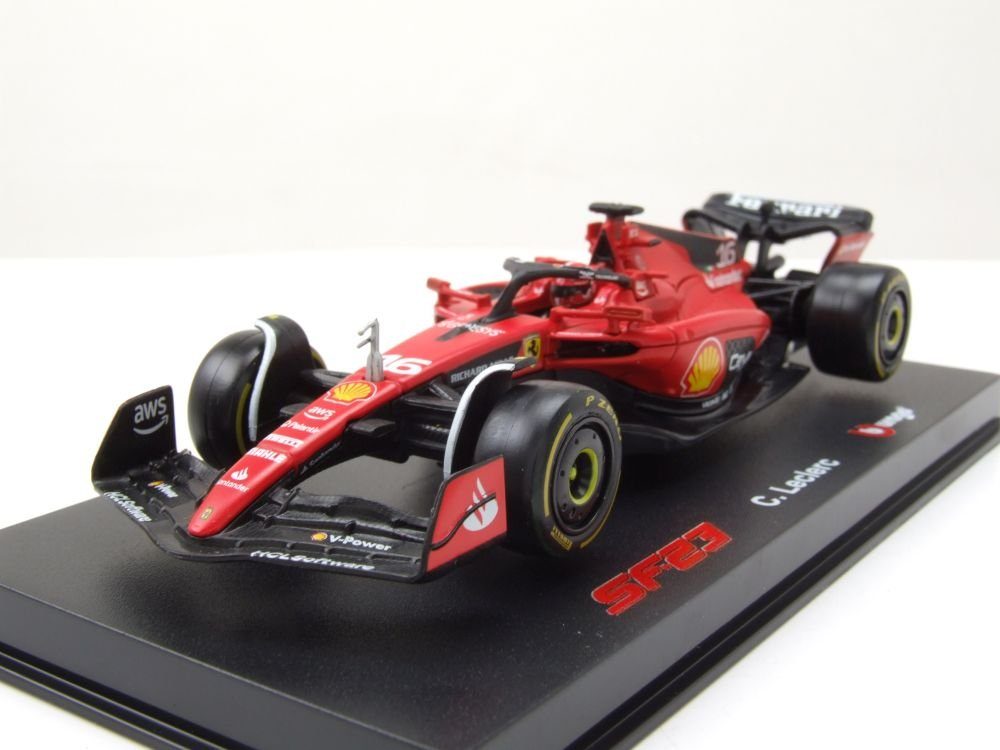 Bburago Modellauto Ferrari SF-23 #16 Formel 1 2023 rot Leclerc mit Helm, Maßstab 1:43