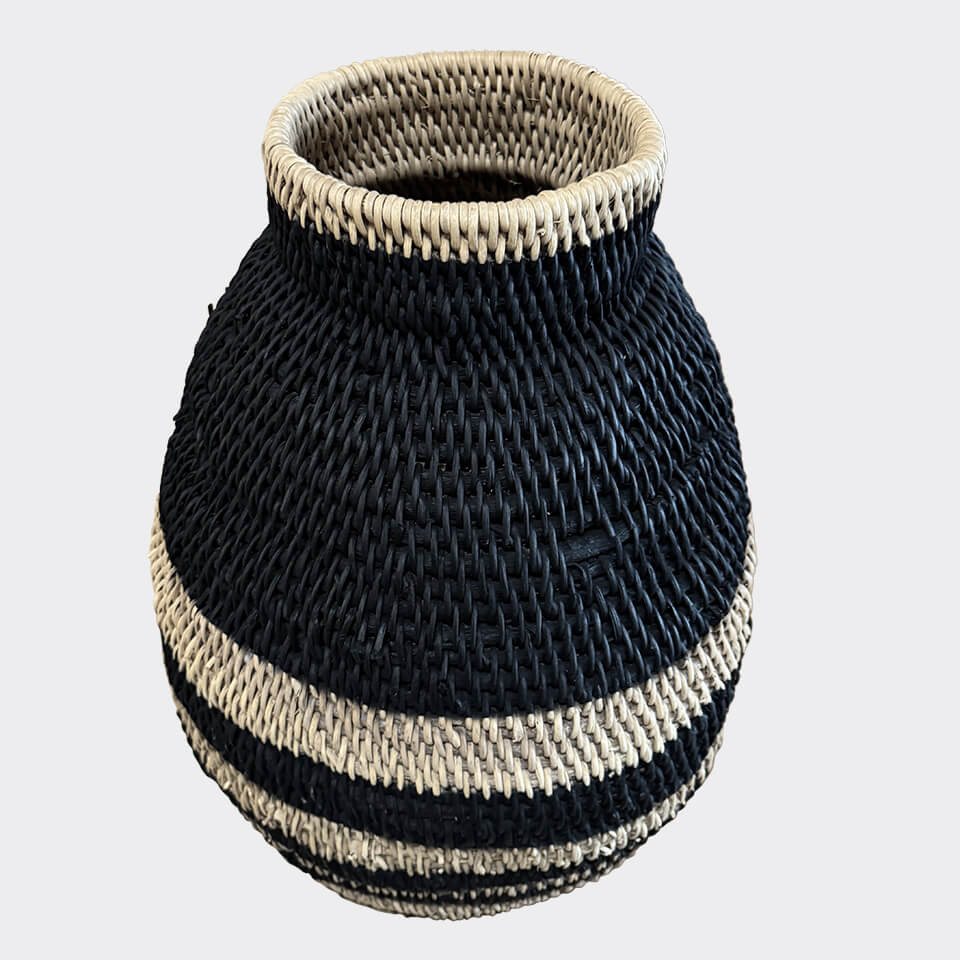 Thumbnail - African Rainbow Craft Weidenkorb (Bohero Korb Bemalt - Schwarz & Naturfarben - (Simbabwe) - Mittel)