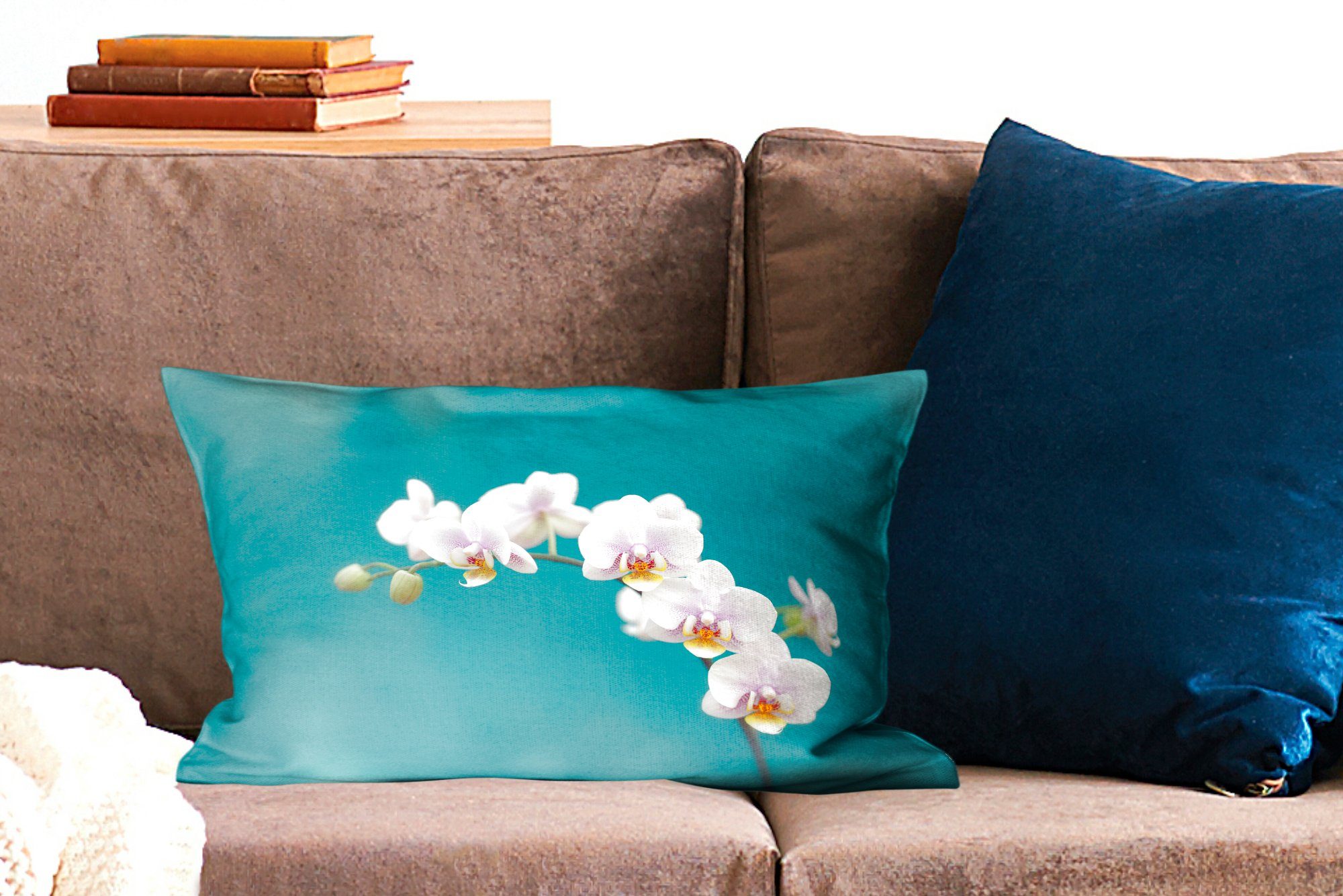 MuchoWow Hintergrund, Wohzimmer Orchideen mit blauem Zierkissen, Dekokissen Dekokissen Dekoration, Weiße Schlafzimmer auf Füllung,