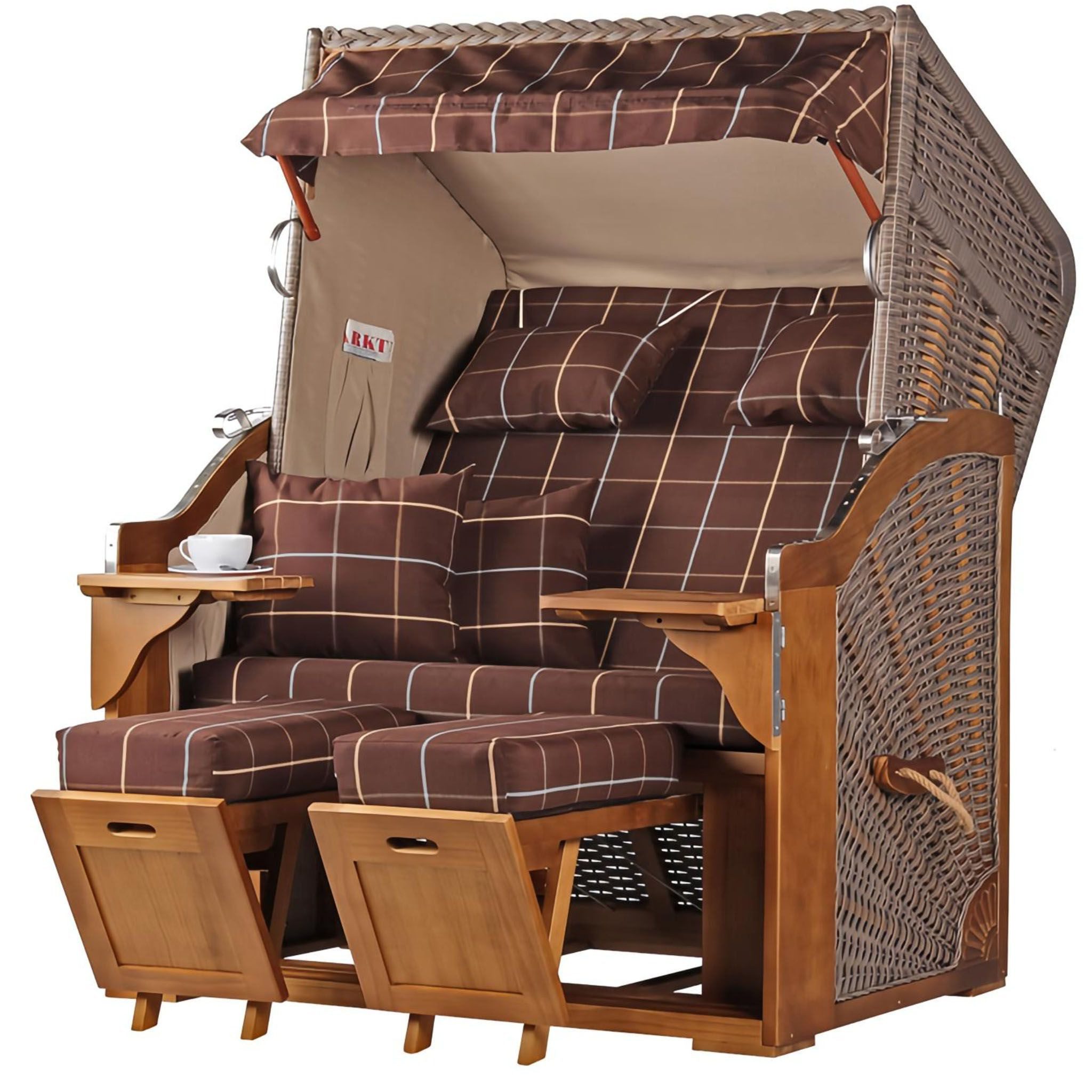 bene living Strandkorb Schleswig Pinie 2-Sitzer - PE mokka - Modell 556, BxTxH: 120x80x160 cm, Volllieger, Ostsee-Strandkorb, (Strandorb-Komplettset, 4-tlg., Strandkorb, Schutzhülle, Doppellenkrollen und Glas-/Becherhalter), inkl. Windschutzfolie, Bistrotischen und bequemer Polsterung