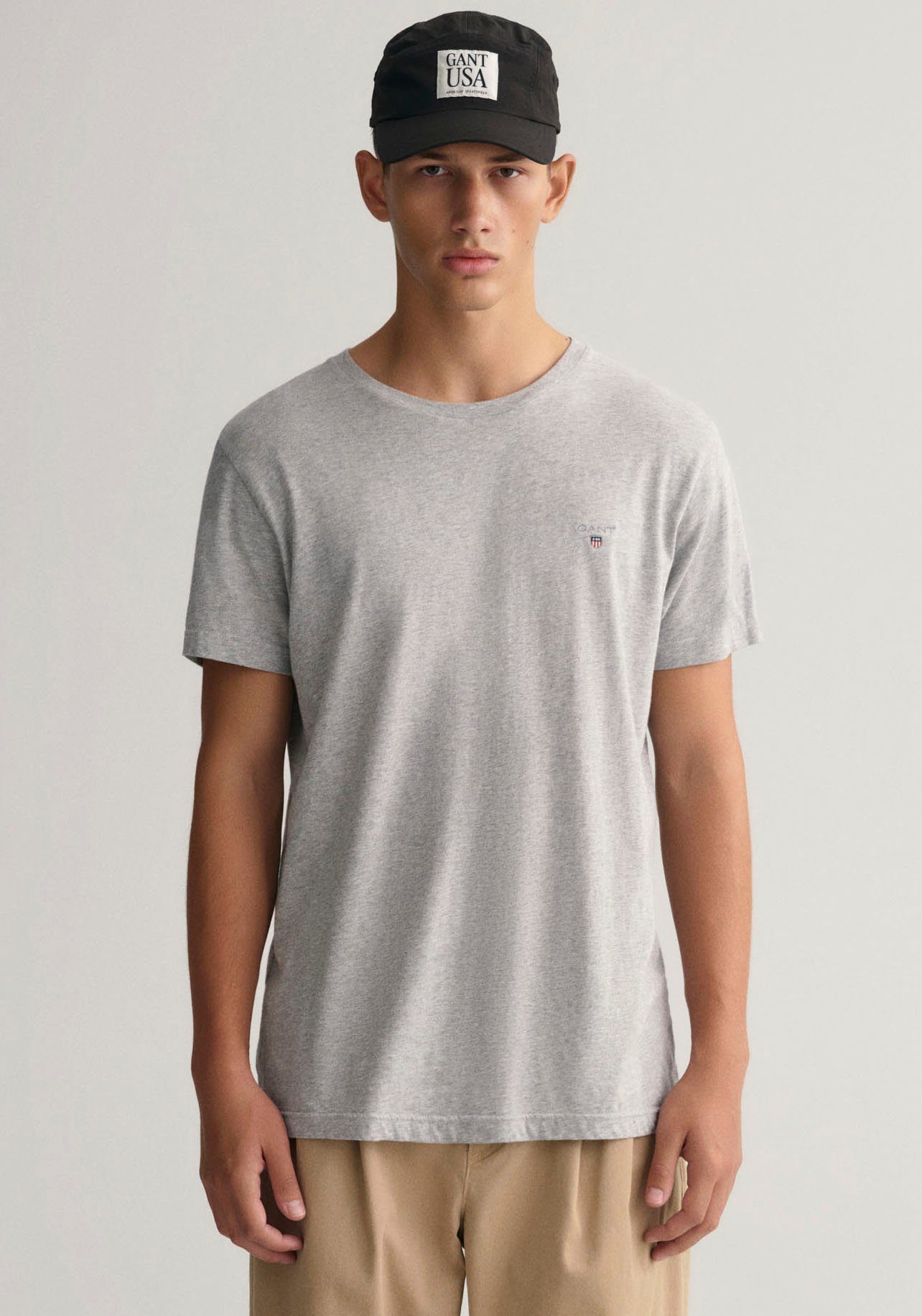 Gant T-Shirt ORIGINAL SS T-SHIRT mit kleiner Kontrast-Logostickerei light grey melange