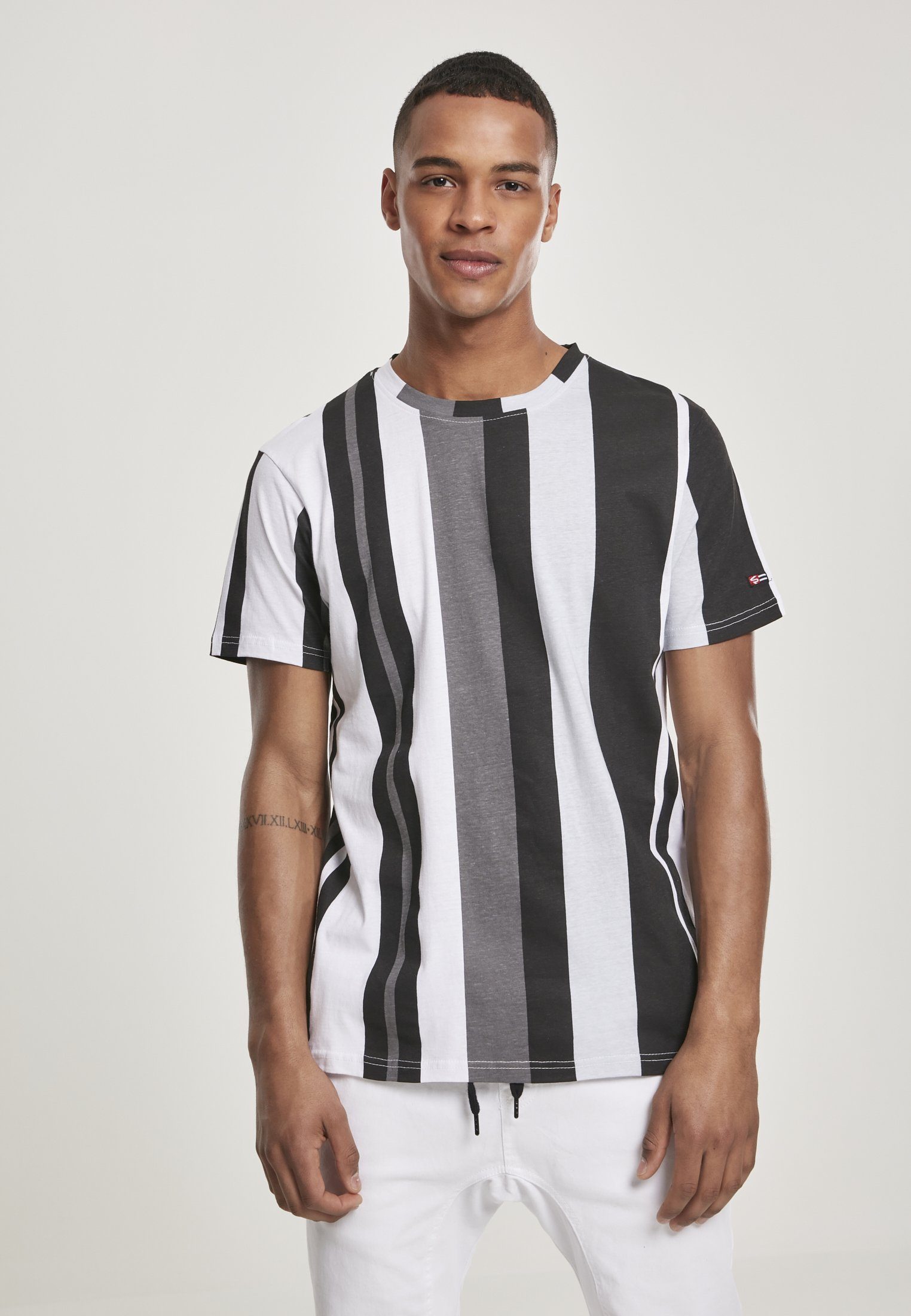 Southpole Kurzarmshirt Herren Vertical Block AOP T-Shirt (1-tlg) black