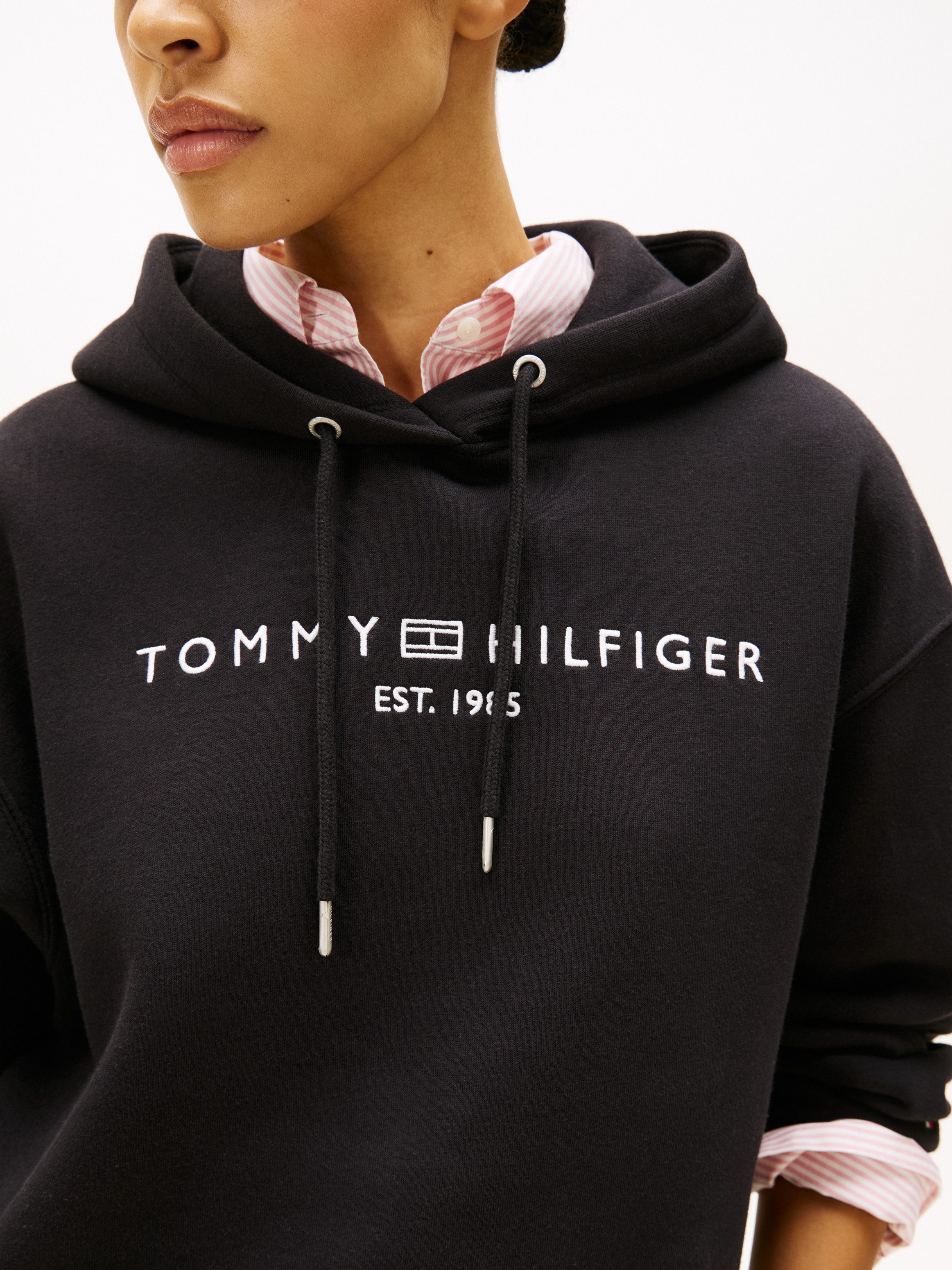 Tommy Hilfiger Kapuzensweatshirt CORP LOGO MDRN HOODIE mit Stickerei, Baumwollmix