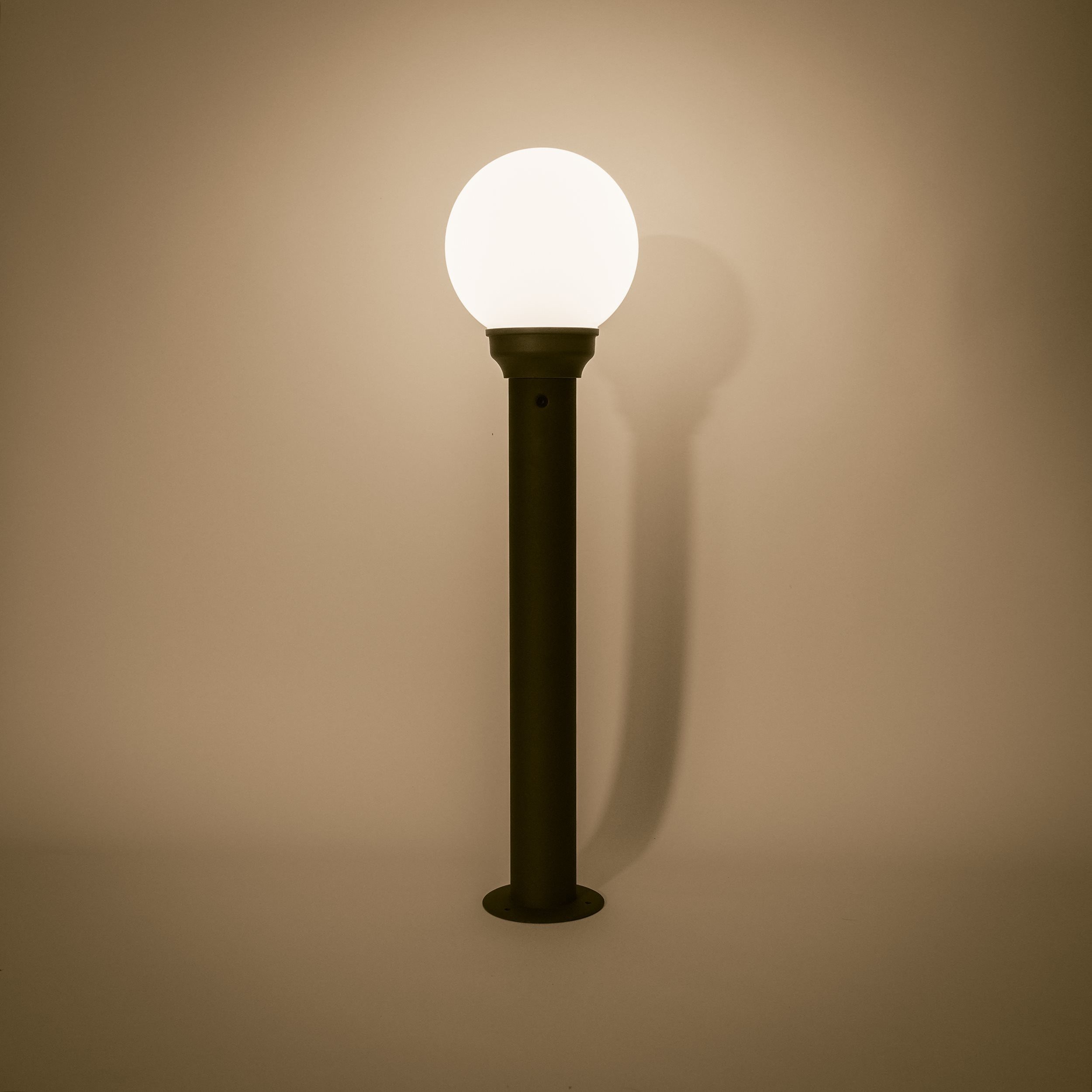 esotec LED Solarleuchte Kugel-Standleuchte GLOBE H=79cm 60 LEDs DUO COLOR 3000K 6500K 102432, LED fest integriert