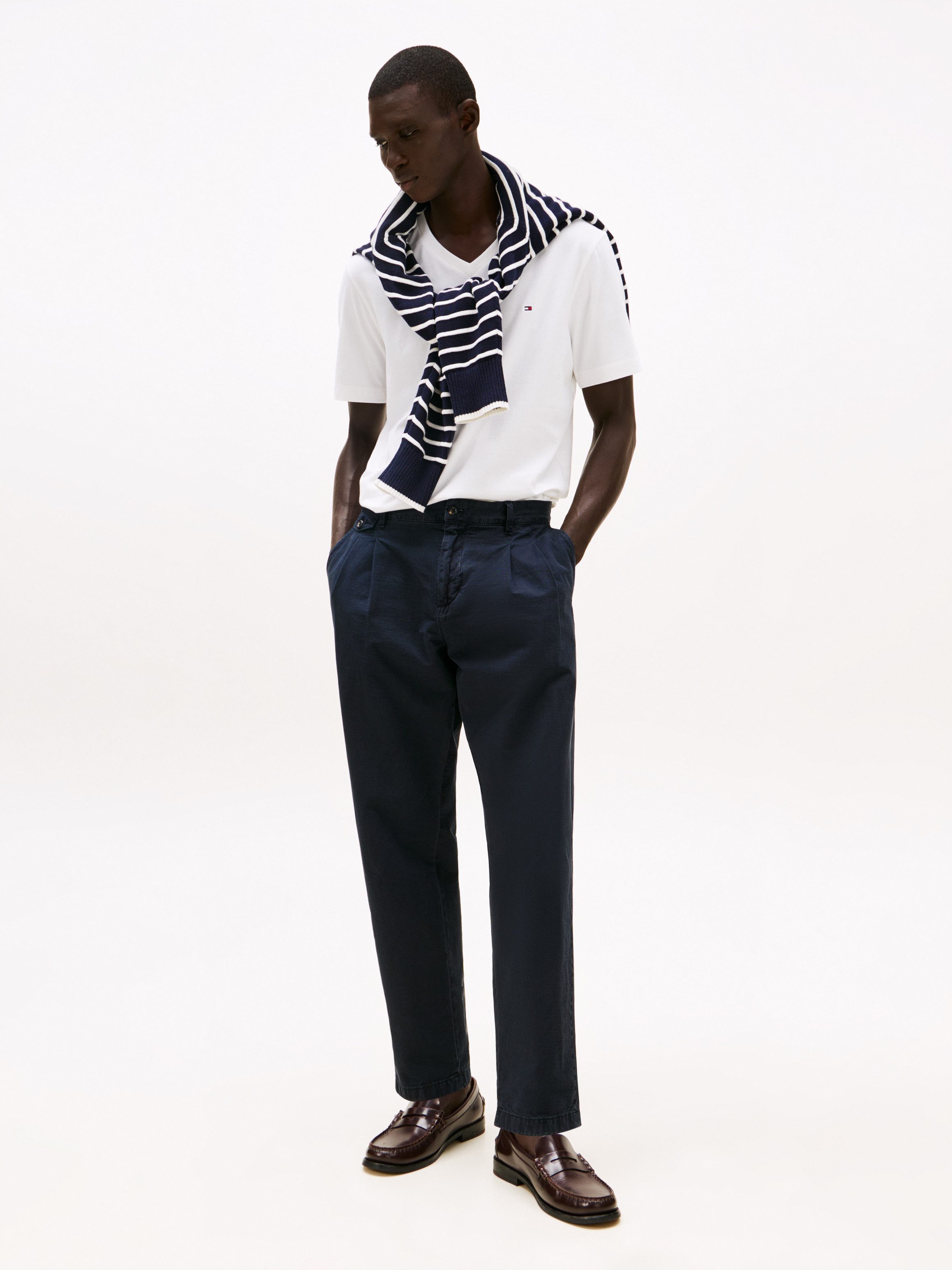 Tommy Hilfiger V-Shirt ESSENTIAL V-NECK unifarben, casual, regular fit, Baumwolle