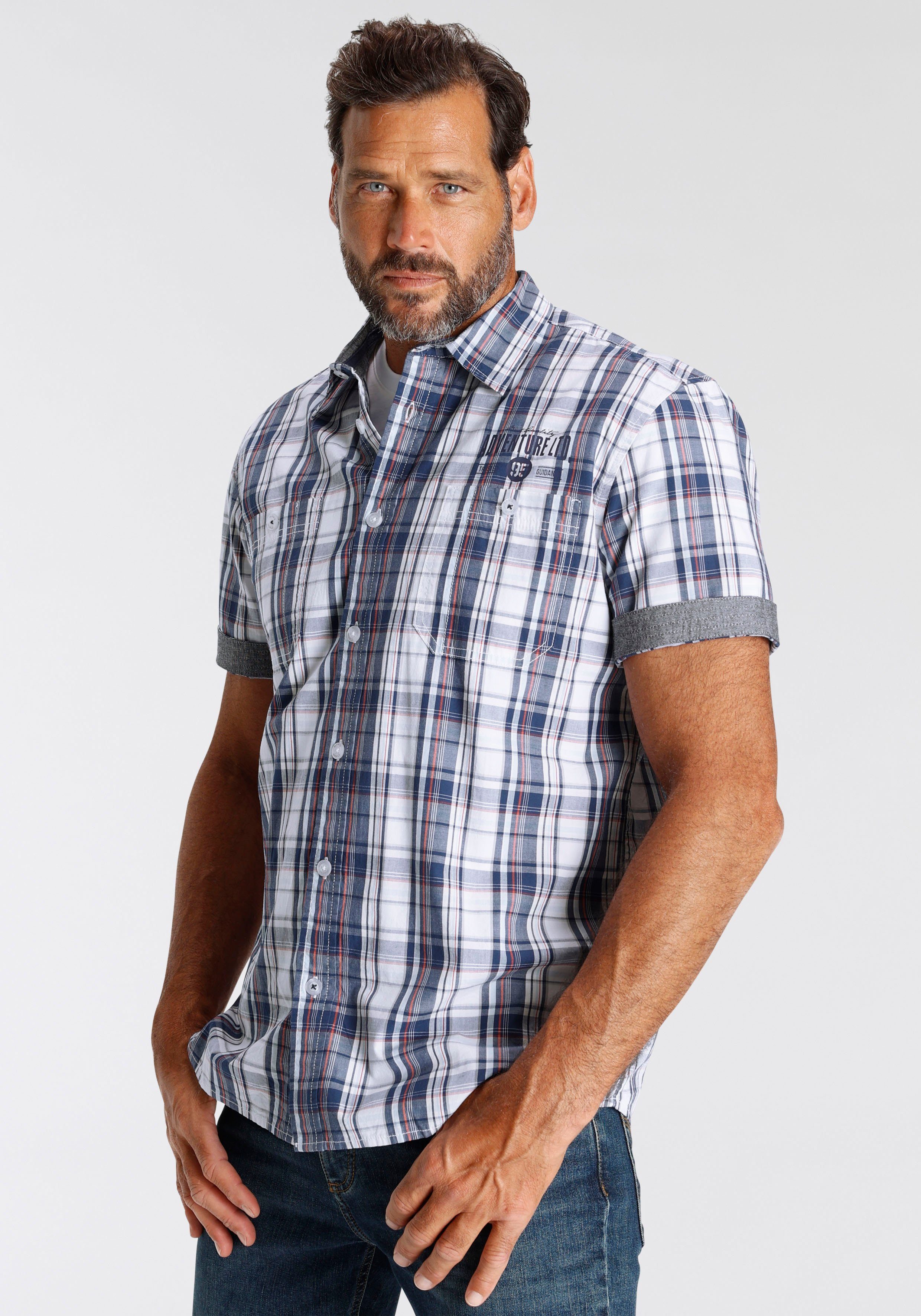 Man's World Kurzarmhemd mit kleinem Brustprint günstig online kaufen
